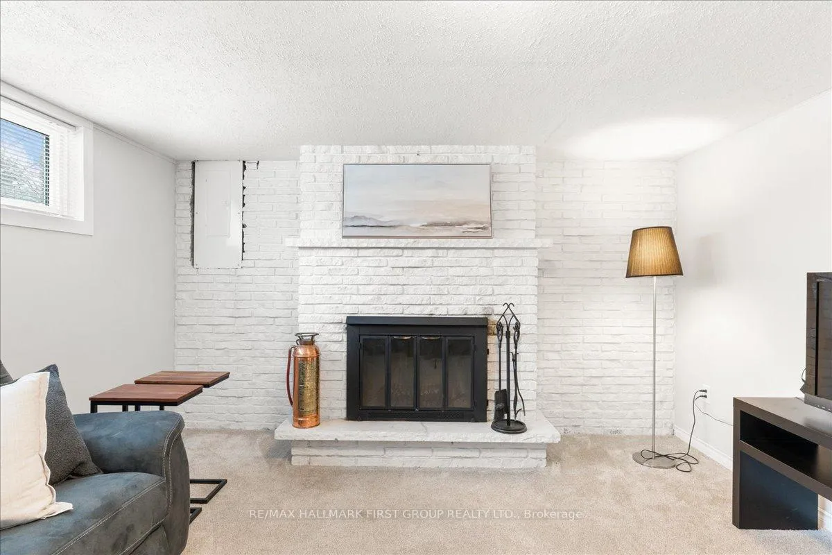 Photo 20 of 7 Cole Avenue, Clarington, Bowmanville — HOMEH