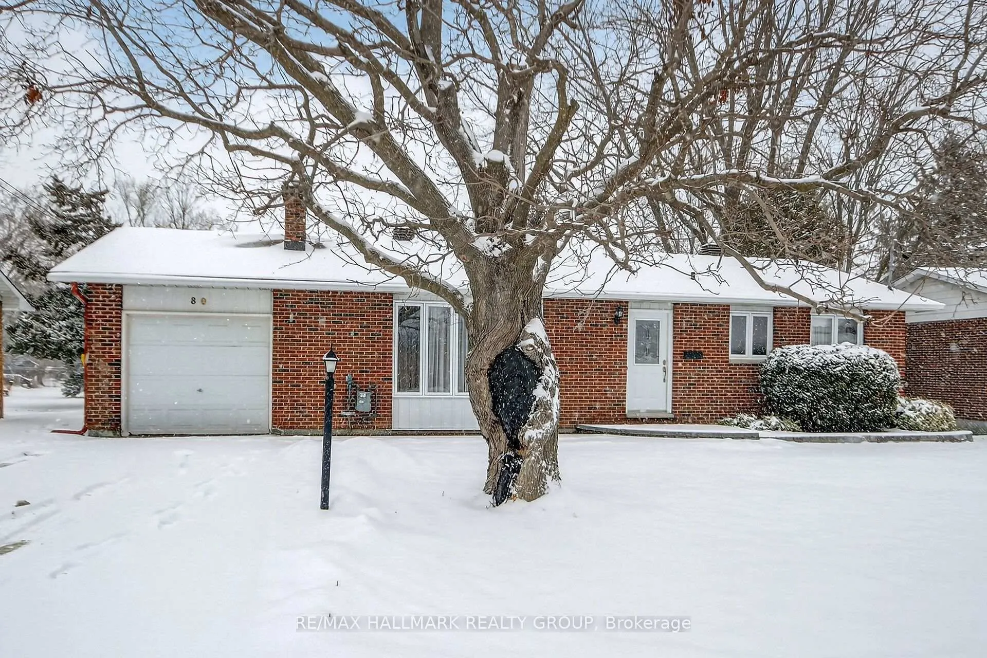 Photo 3 of 80 Maitland Street, Ottawa, Richmond — HOMEH
