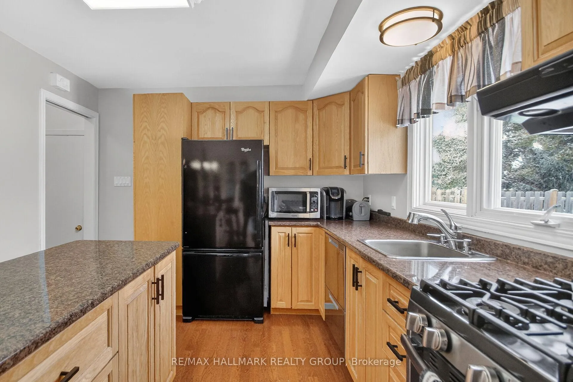 Photo 13 of 80 Maitland Street, Ottawa, Richmond — HOMEH