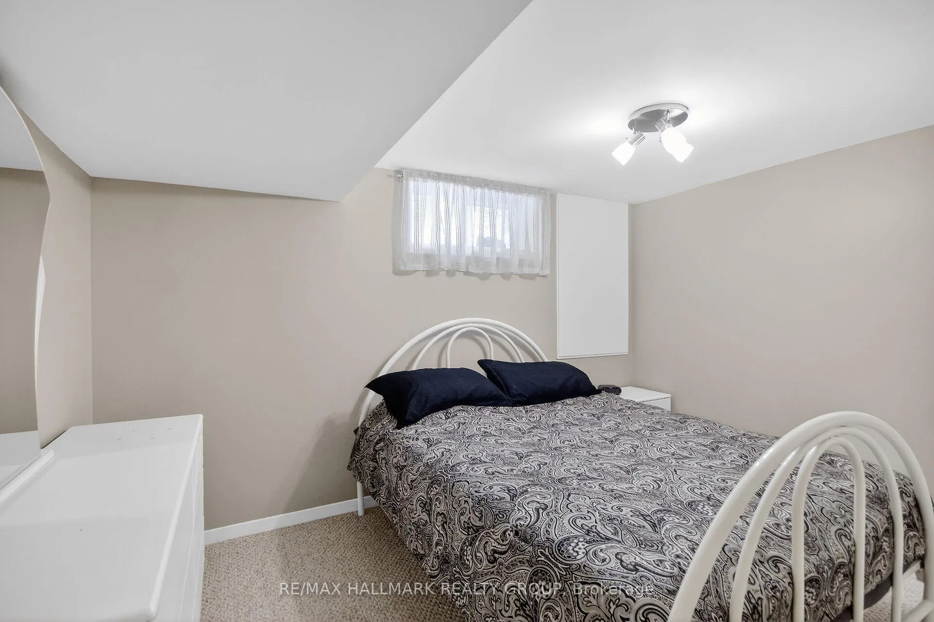 Photo 31 of 80 Maitland Street, Ottawa, Richmond — HOMEH