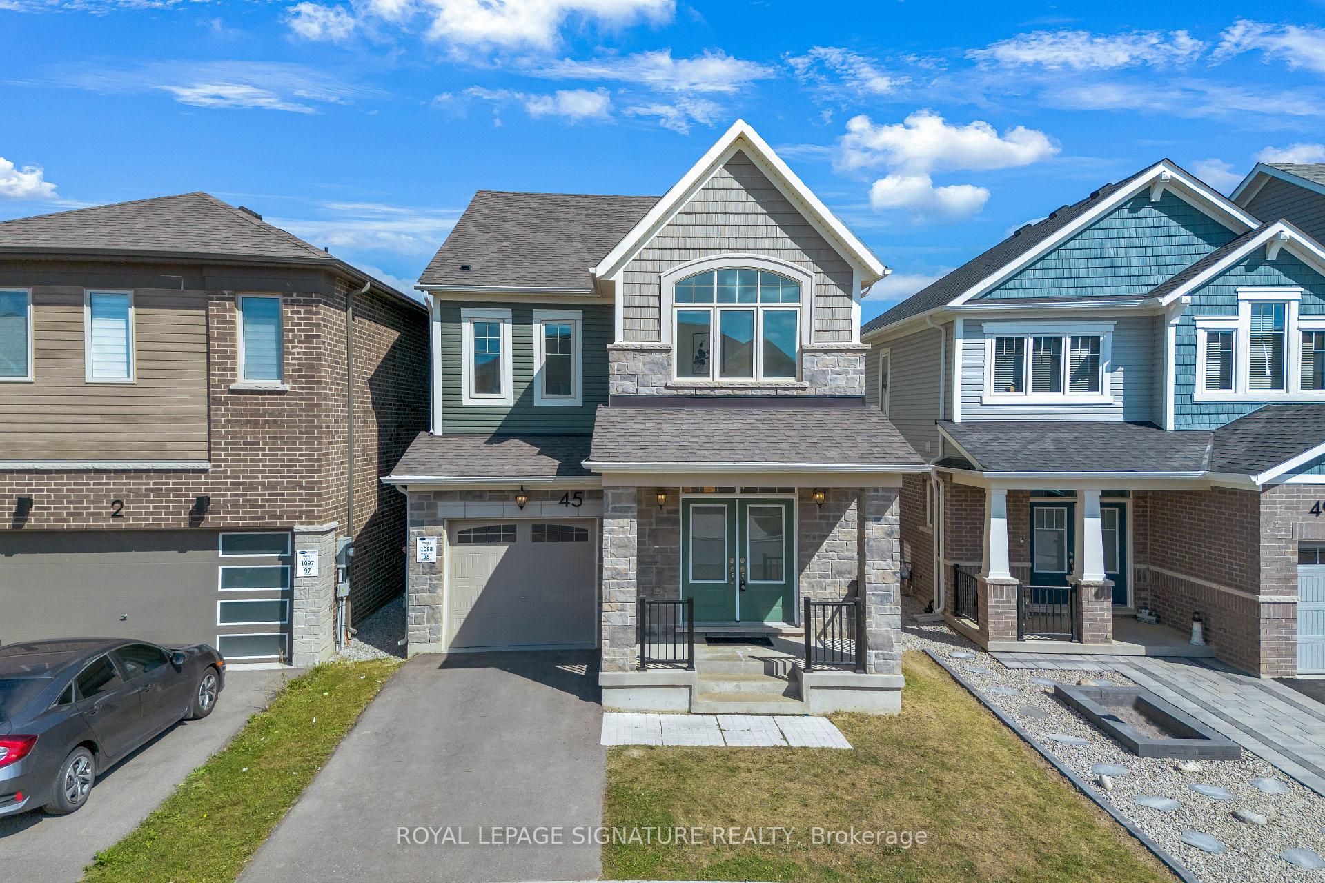 Photo 2 of 45 Forestwalk Street, Kitchener — HOMEH