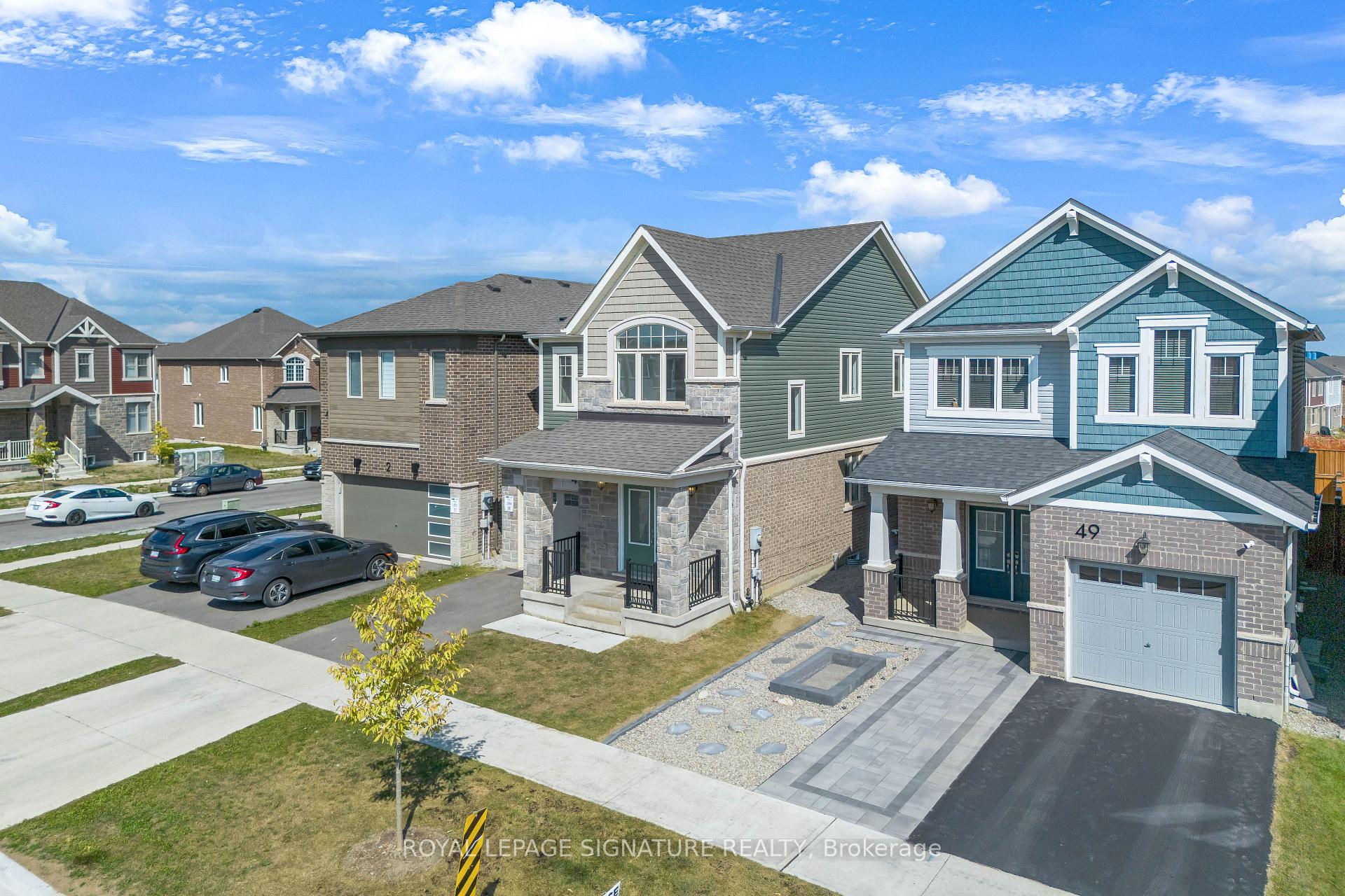Photo 4 of 45 Forestwalk Street, Kitchener — HOMEH