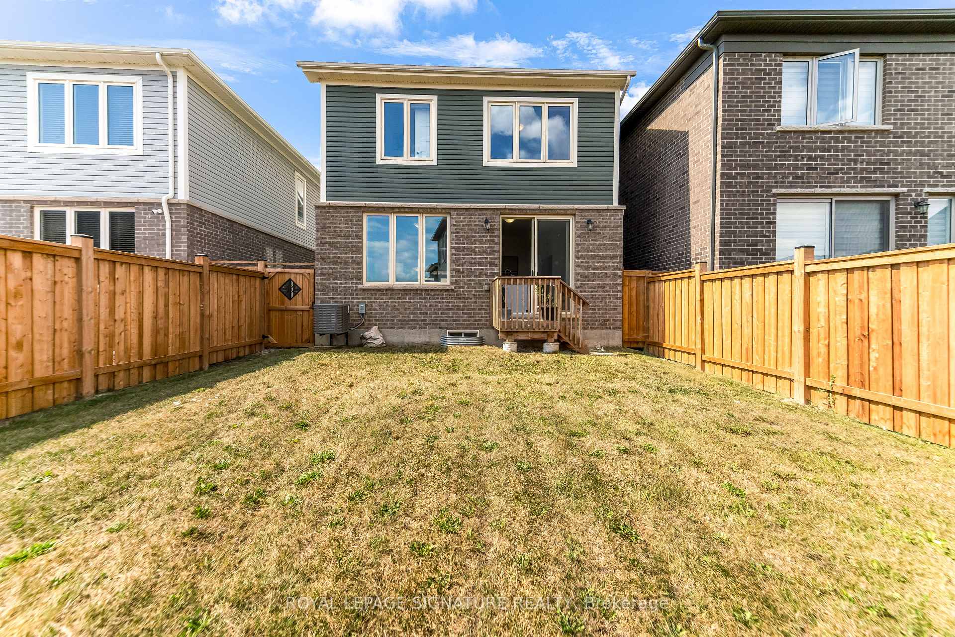 Photo 23 of 45 Forestwalk Street, Kitchener — HOMEH