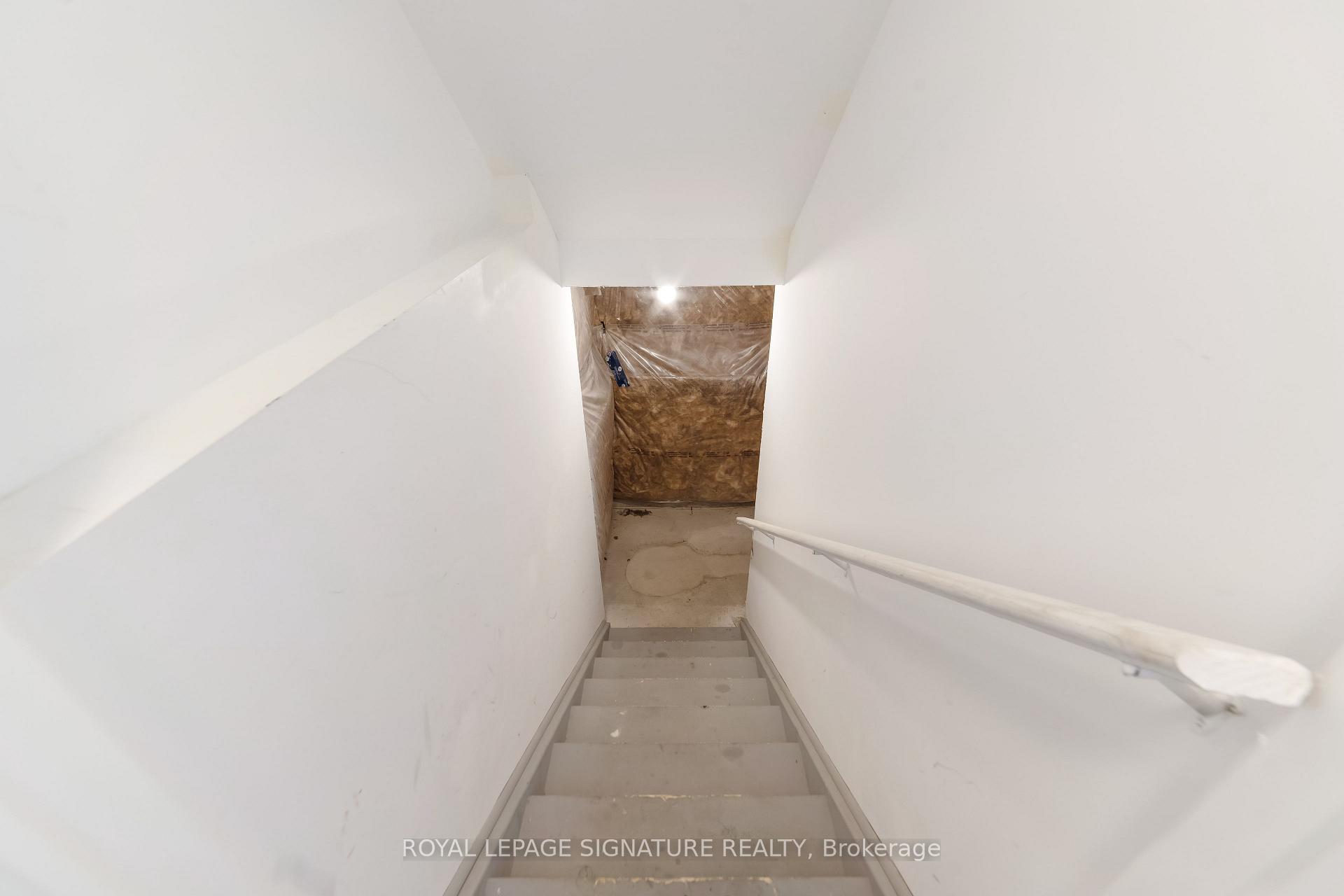 Photo 47 of 45 Forestwalk Street, Kitchener — HOMEH