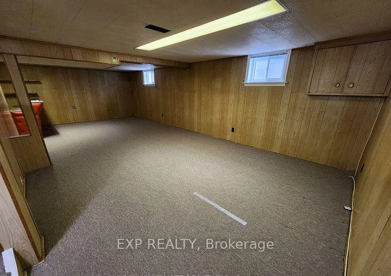 Photo 15 of 648 Glengrove Avenue, Toronto, Englemount-Lawrence — HOMEH