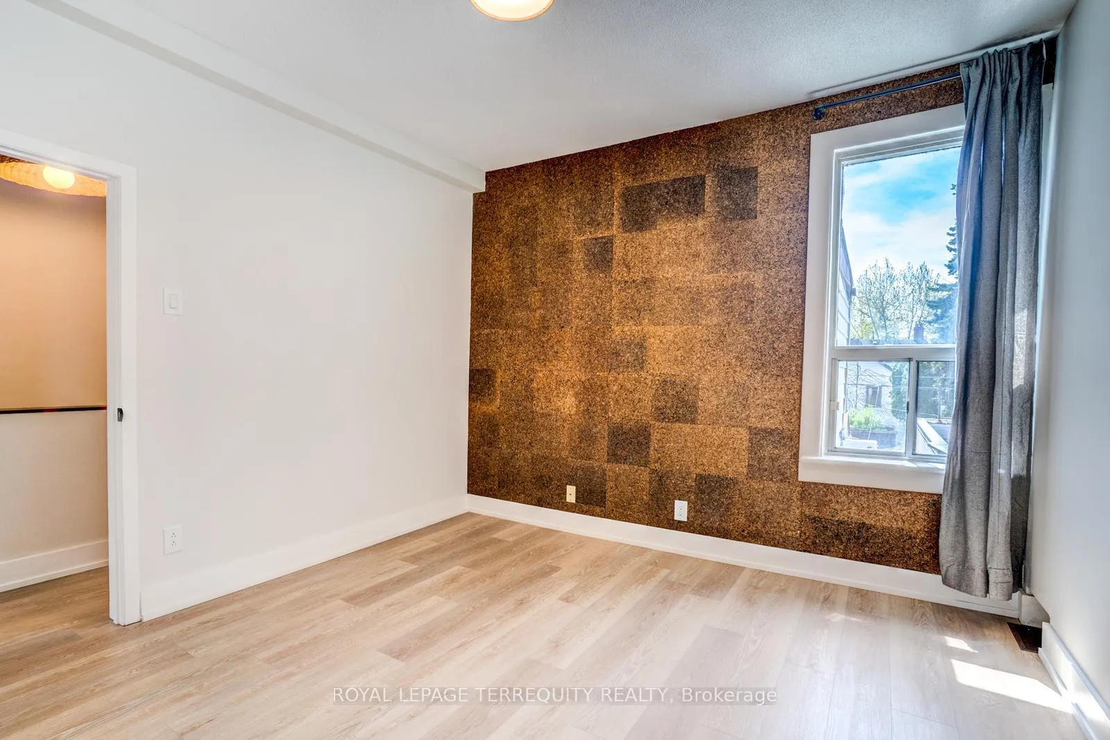 Photo 9 of Unit Upper, 743 Gerrard Street E, Toronto, South Riverdale — HOMEH