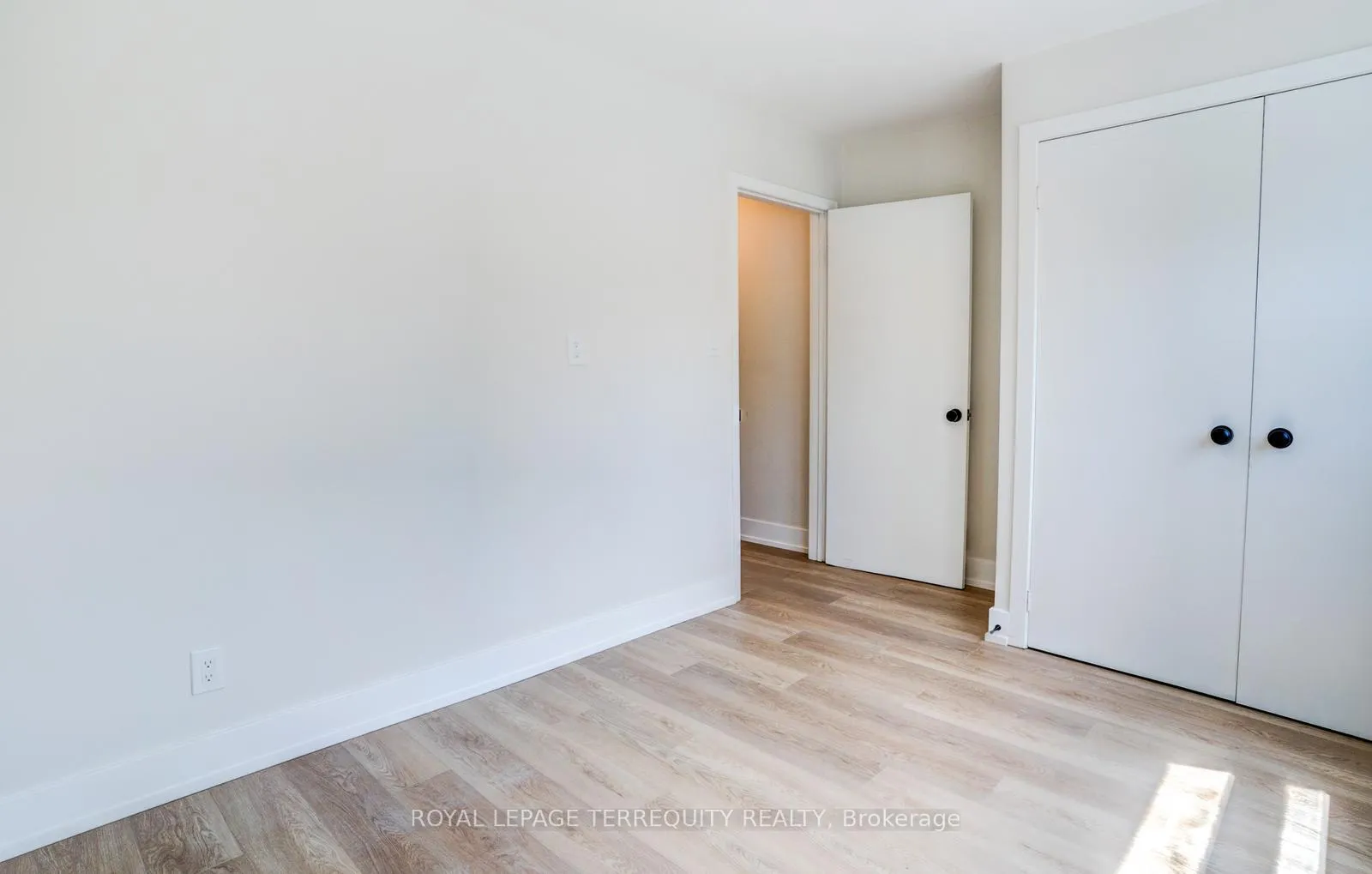 Photo 12 of Unit Upper, 743 Gerrard Street E, Toronto, South Riverdale — HOMEH