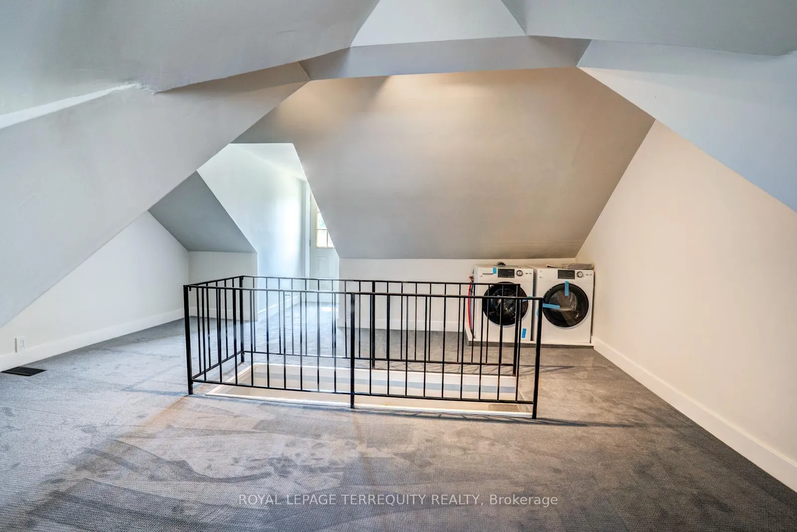 Photo 22 of Unit Upper, 743 Gerrard Street E, Toronto, South Riverdale — HOMEH