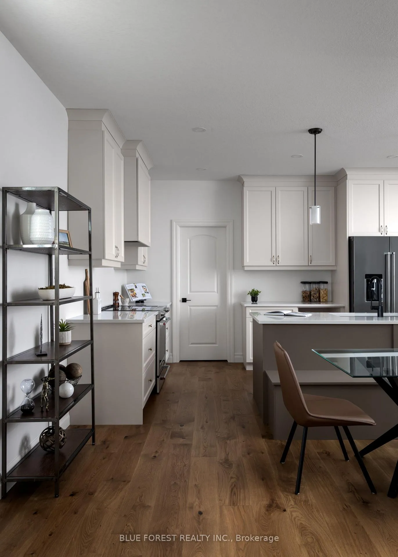 Photo 4 of 325 Harvest Lane, Thames Centre, Dorchester — HOMEH