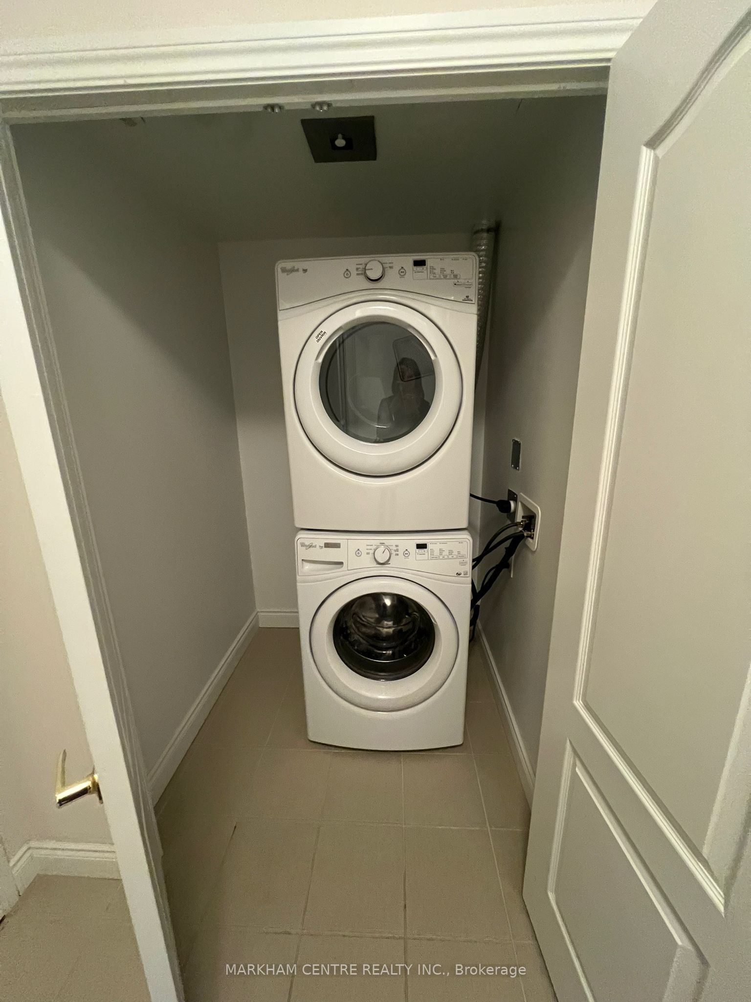 Photo 6 of Unit 263, 1 Sun Yat Sen Boulevard, Markham, Milliken Mills East — HOMEH
