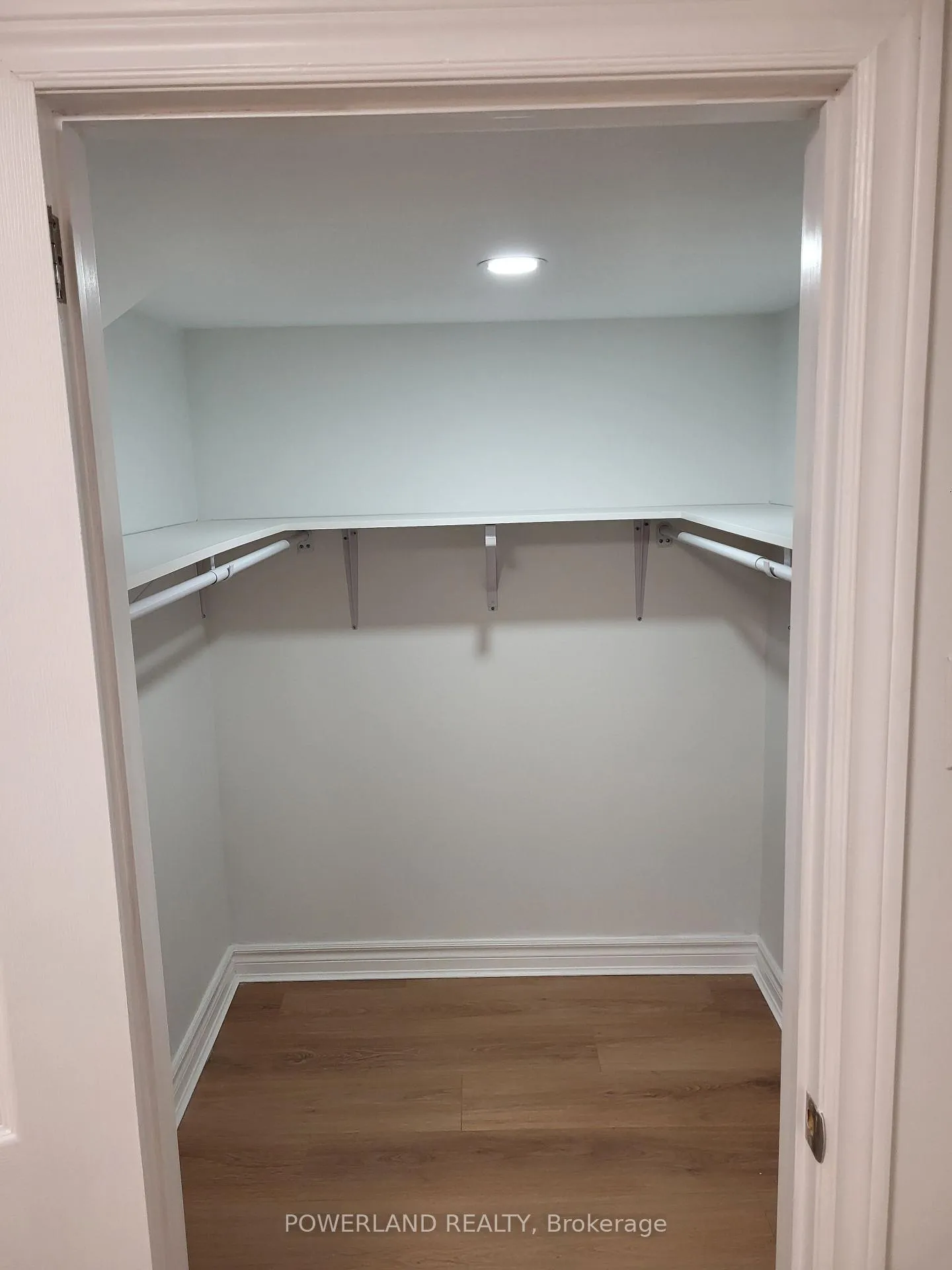 Photo 8 of Unit Lower, 45 Lincoln Green Drive, Markham, Bullock — HOMEH