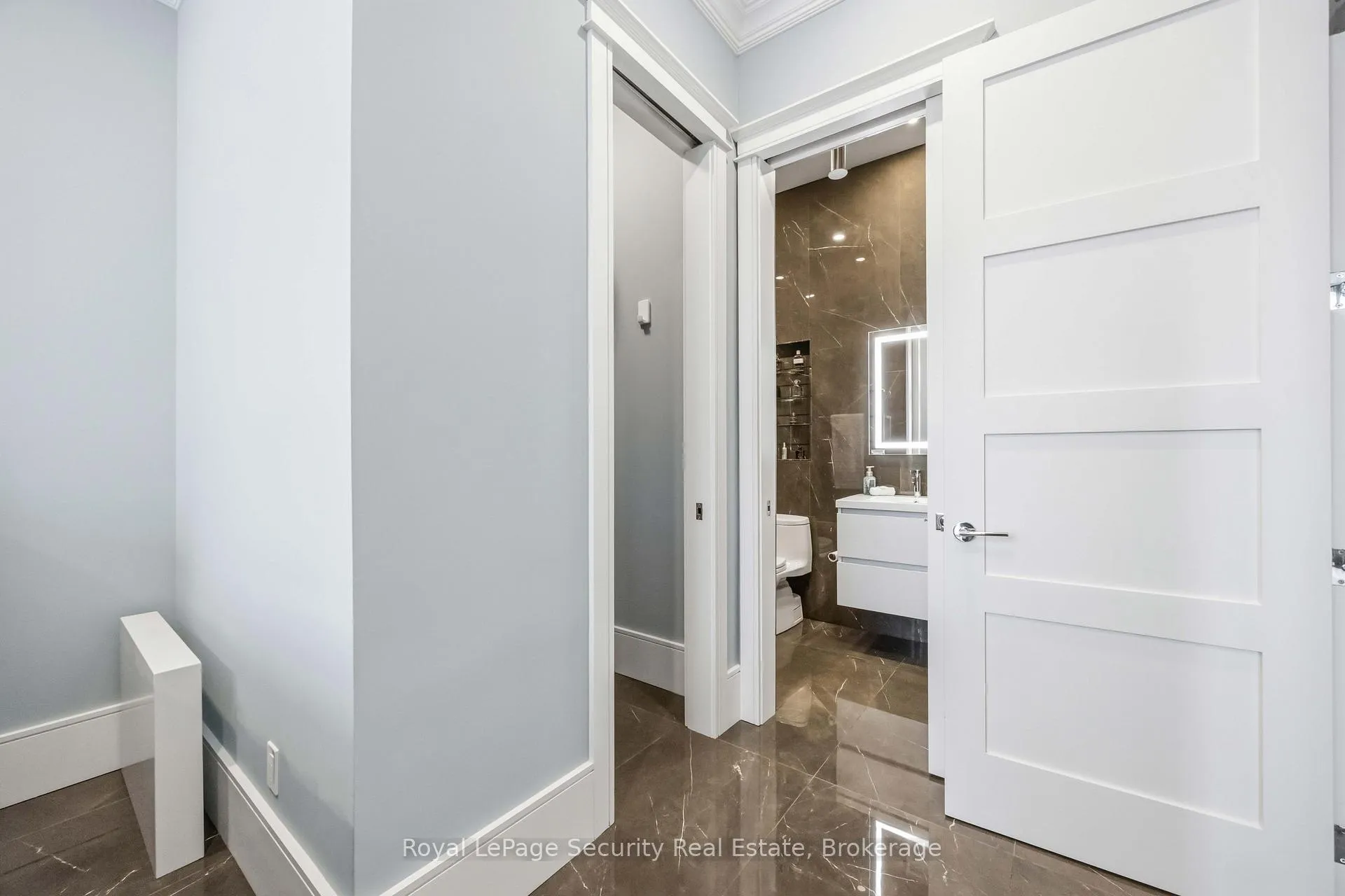 Photo 24 of Unit 202, 2900 Highway 7, Vaughan, Concord — HOMEH