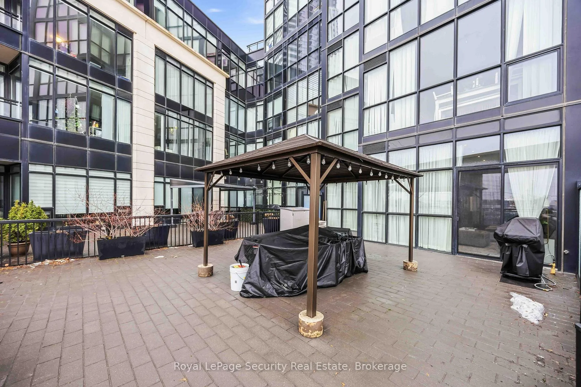 Photo 34 of Unit 202, 2900 Highway 7, Vaughan, Concord — HOMEH
