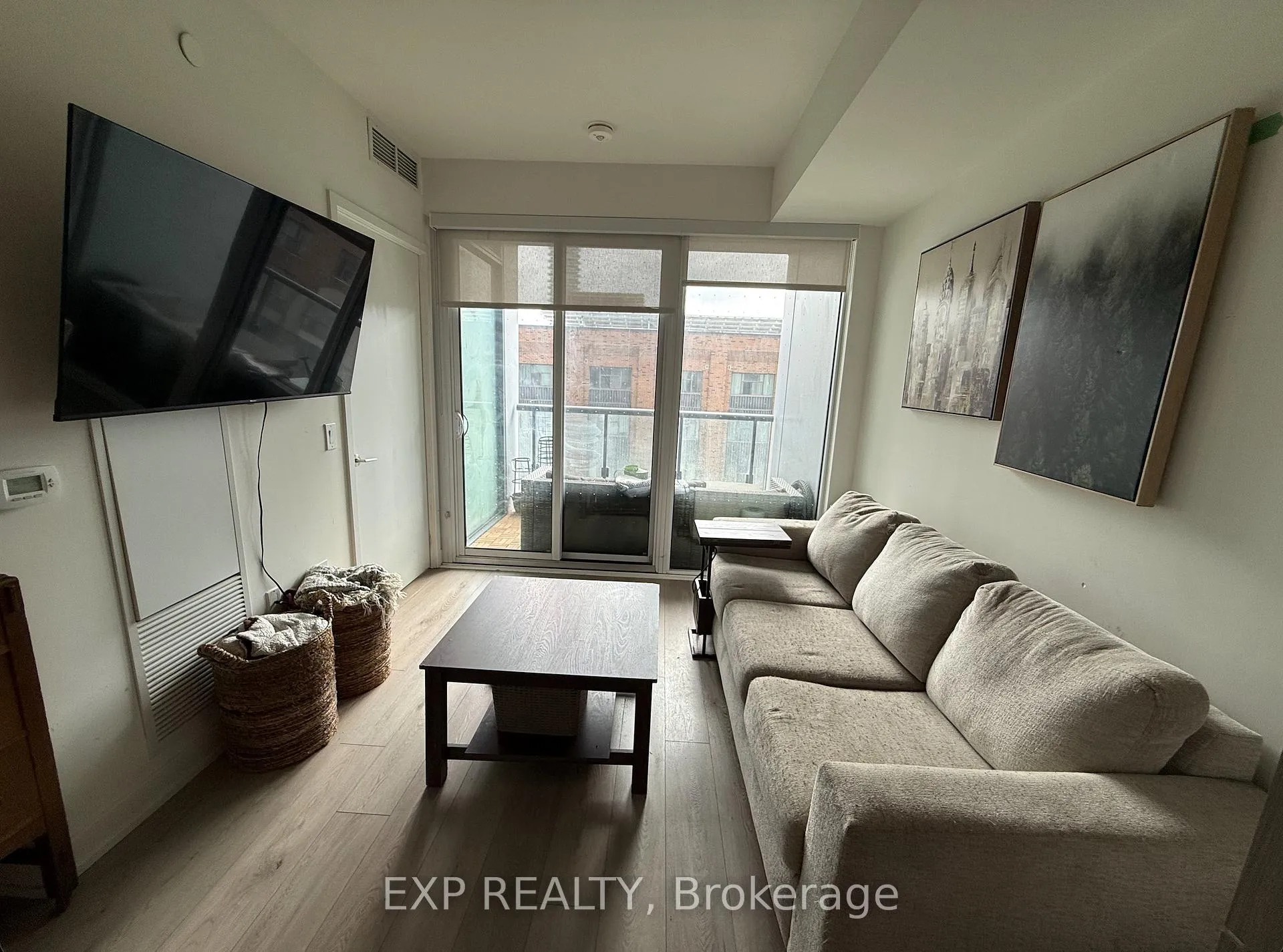 Photo 8 of Unit 319, 158 Front Street E, Toronto, Moss Park — HOMEH