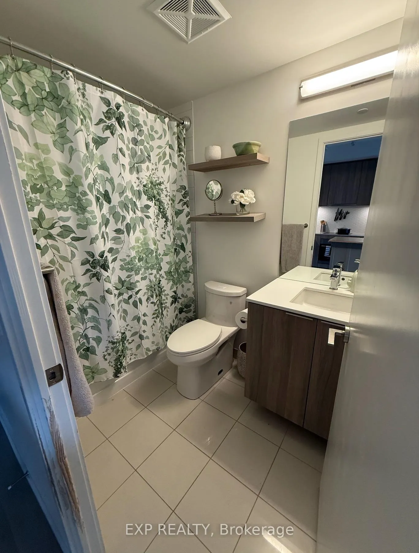 Photo 11 of Unit 319, 158 Front Street E, Toronto, Moss Park — HOMEH