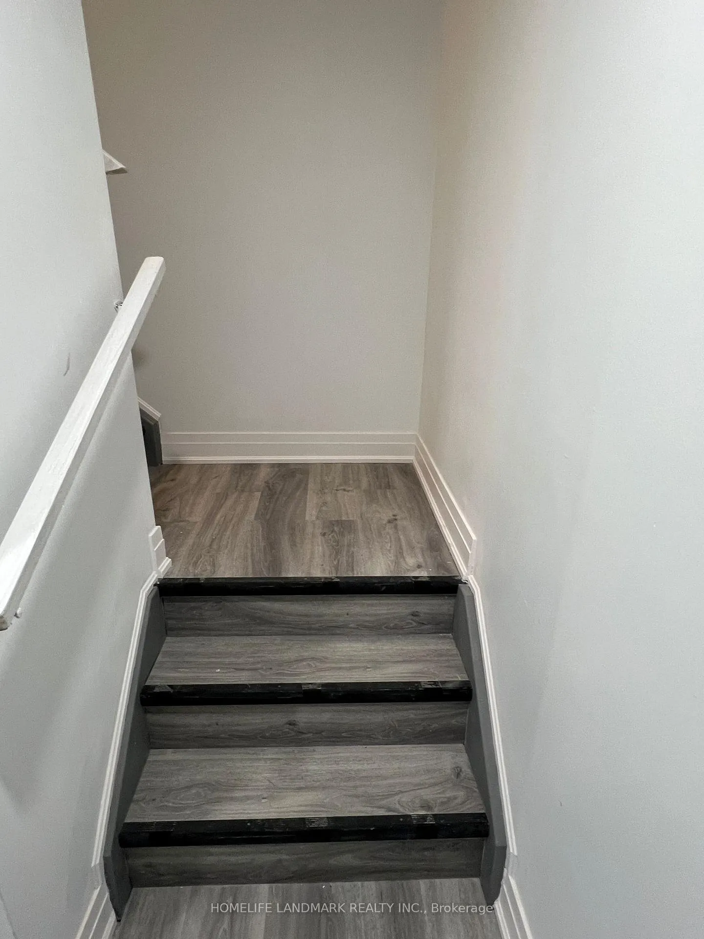 Photo 3 of Unit BSMNT, 88 Villadowns Trail, Brampton, Sandringham-Wellington North — HOMEH