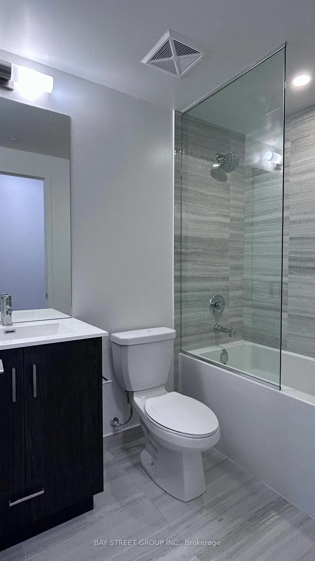Photo 8 of Unit 4308, 180 Front Street E, Toronto, Moss Park — HOMEH