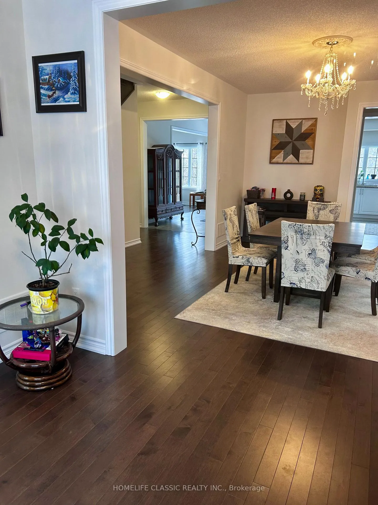 Photo 6 of 91 Crombie Street S, Clarington, Bowmanville — HOMEH
