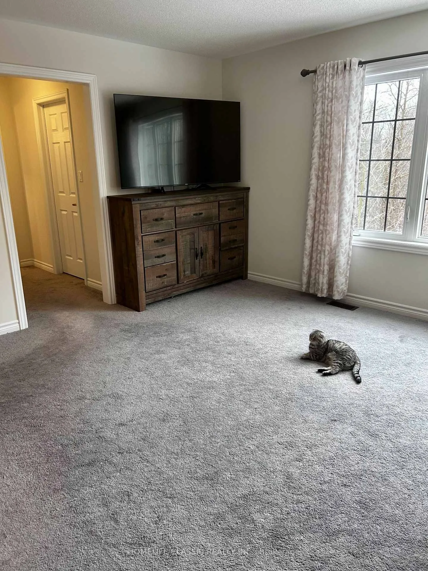 Photo 21 of 91 Crombie Street S, Clarington, Bowmanville — HOMEH