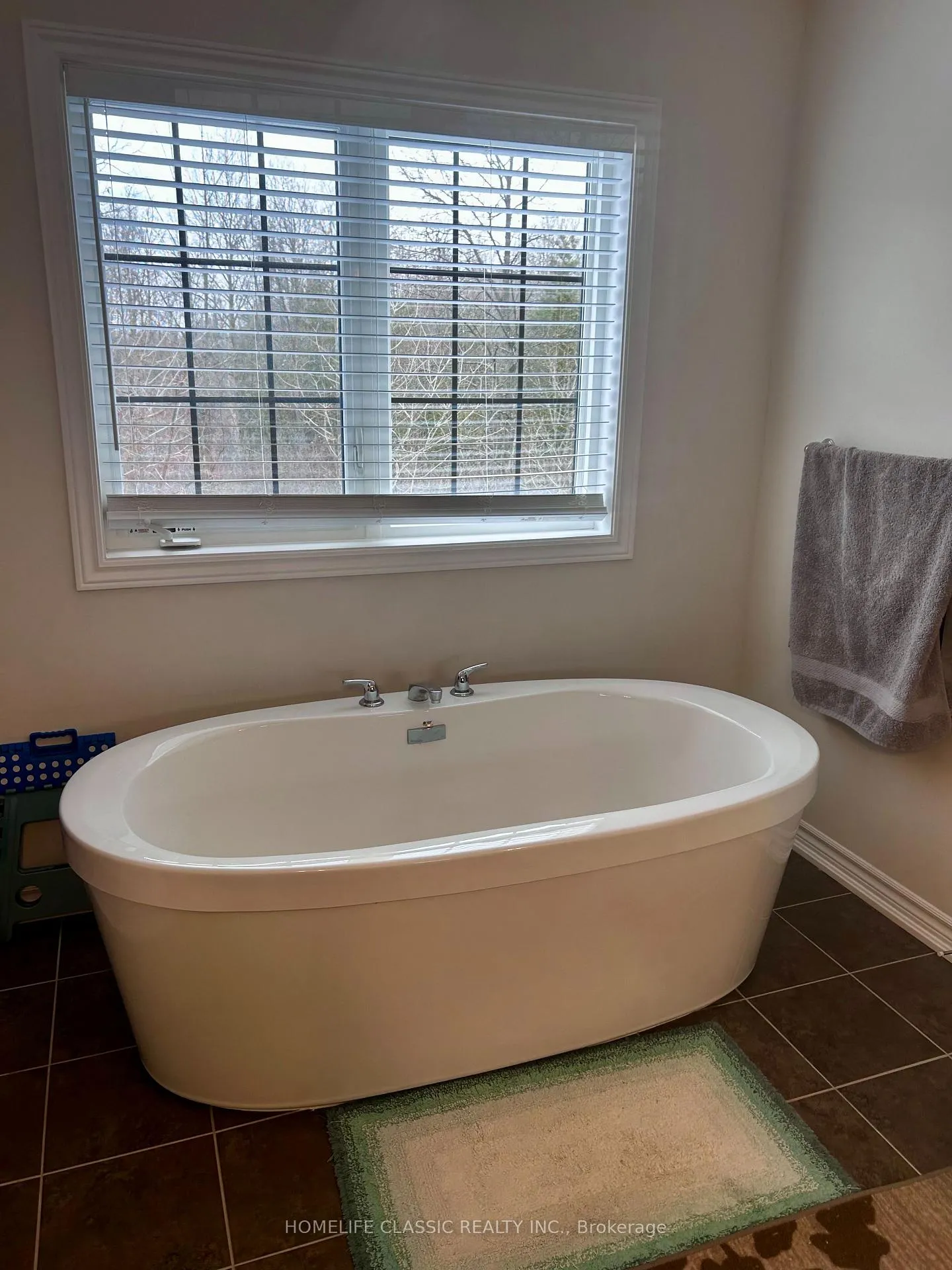 Photo 25 of 91 Crombie Street S, Clarington, Bowmanville — HOMEH