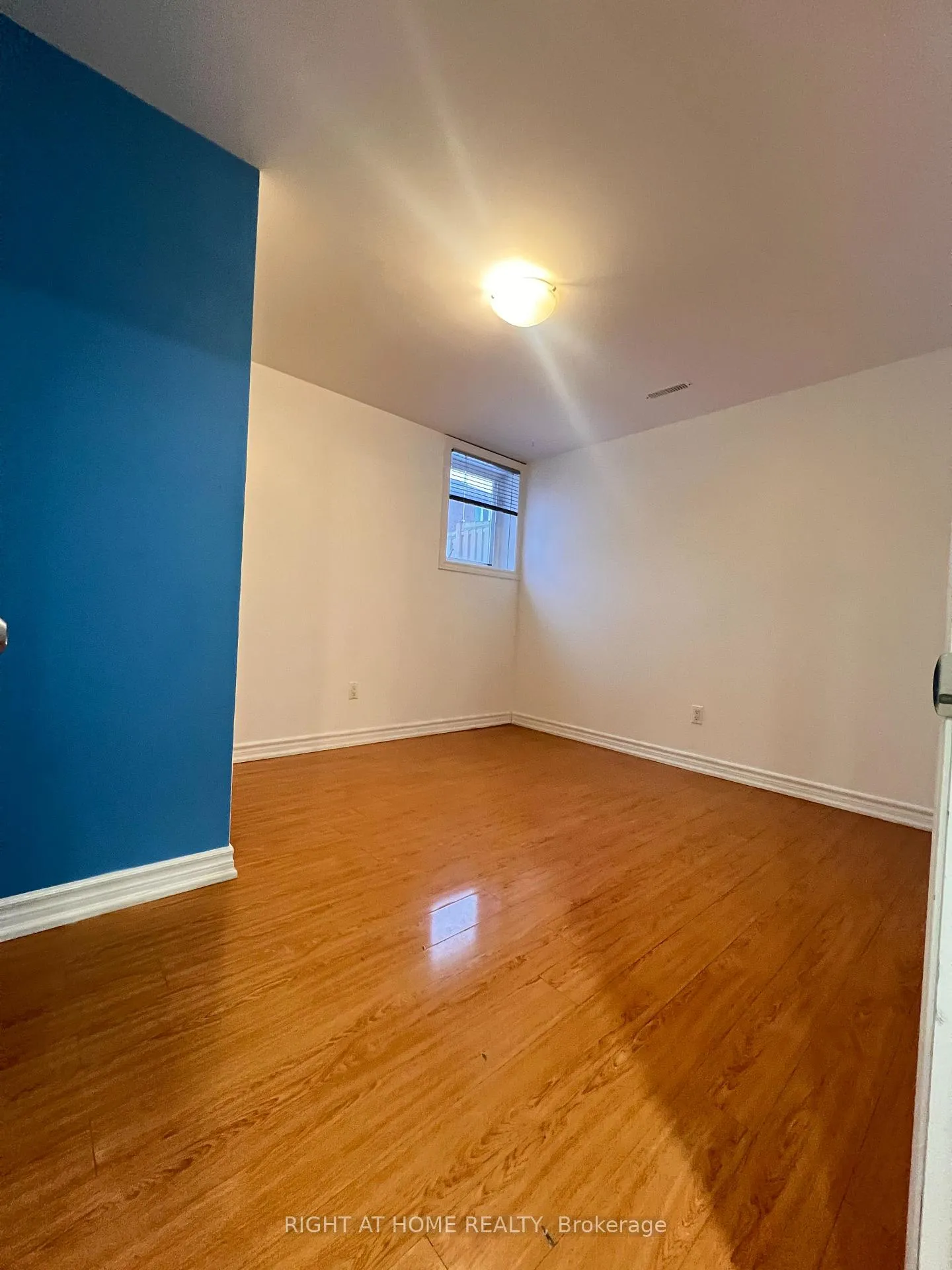 Photo 12 of Unit BASEMENT, 17 Asterfield Drive E, Scarborough, West Hill — HOMEH