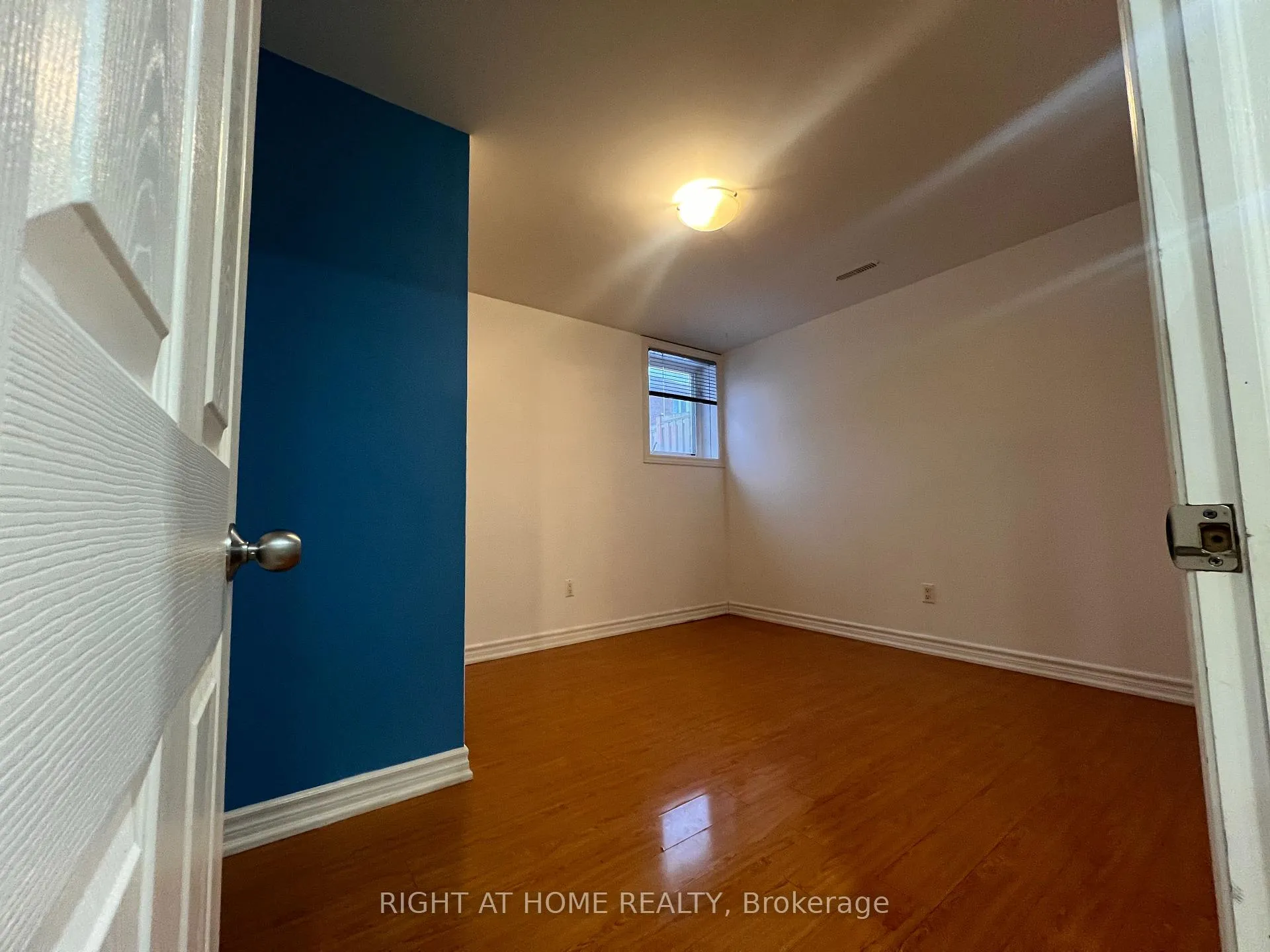 Photo 13 of Unit BASEMENT, 17 Asterfield Drive E, Scarborough, West Hill — HOMEH