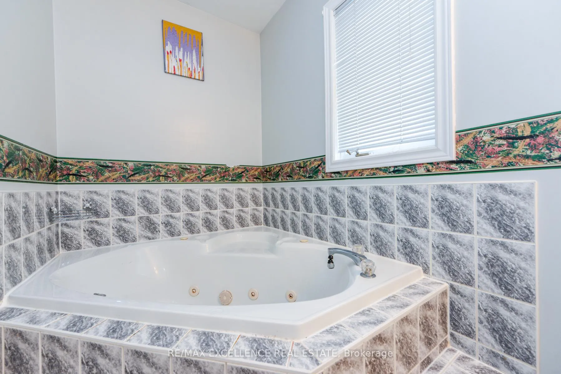 Photo 24 of 33 Wildberry Crescent, Brampton, Sandringham-Wellington — HOMEH
