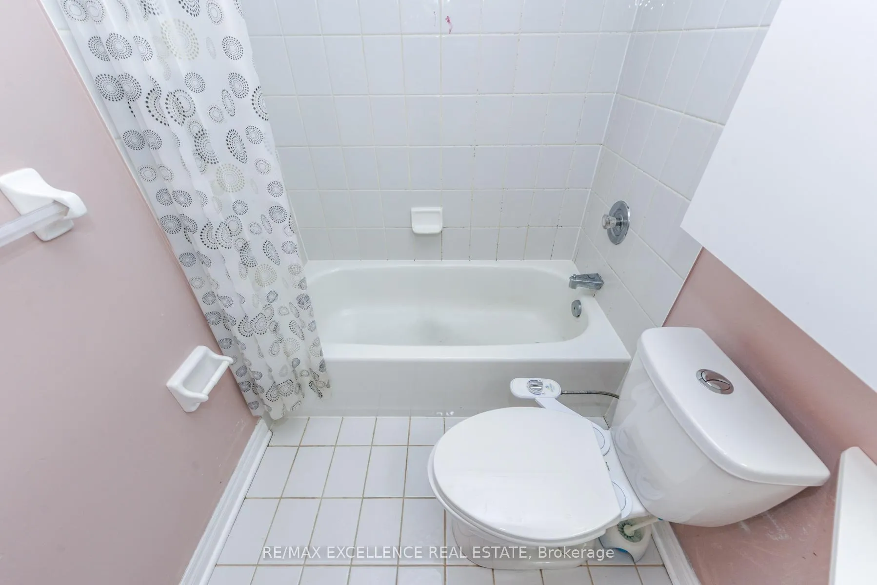 Photo 30 of 33 Wildberry Crescent, Brampton, Sandringham-Wellington — HOMEH