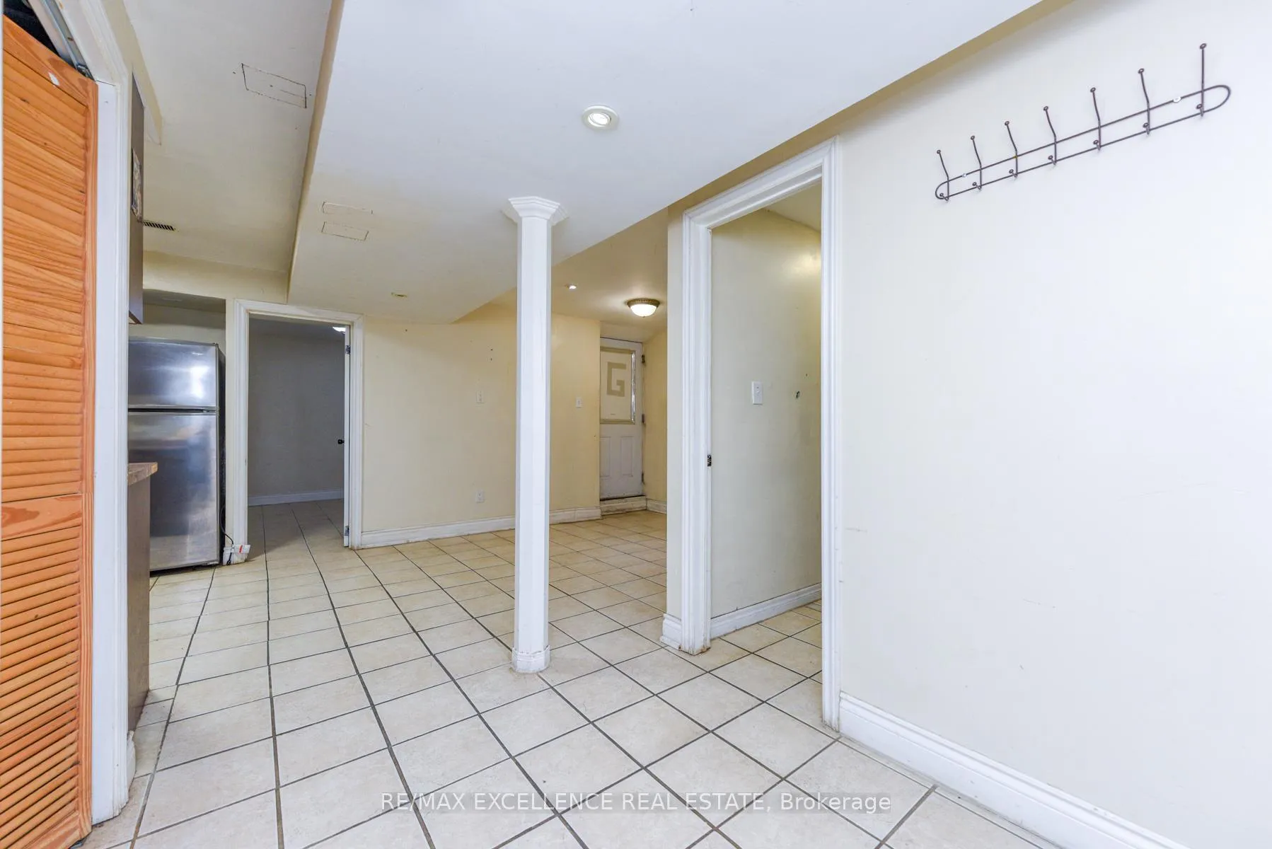 Photo 31 of 33 Wildberry Crescent, Brampton, Sandringham-Wellington — HOMEH