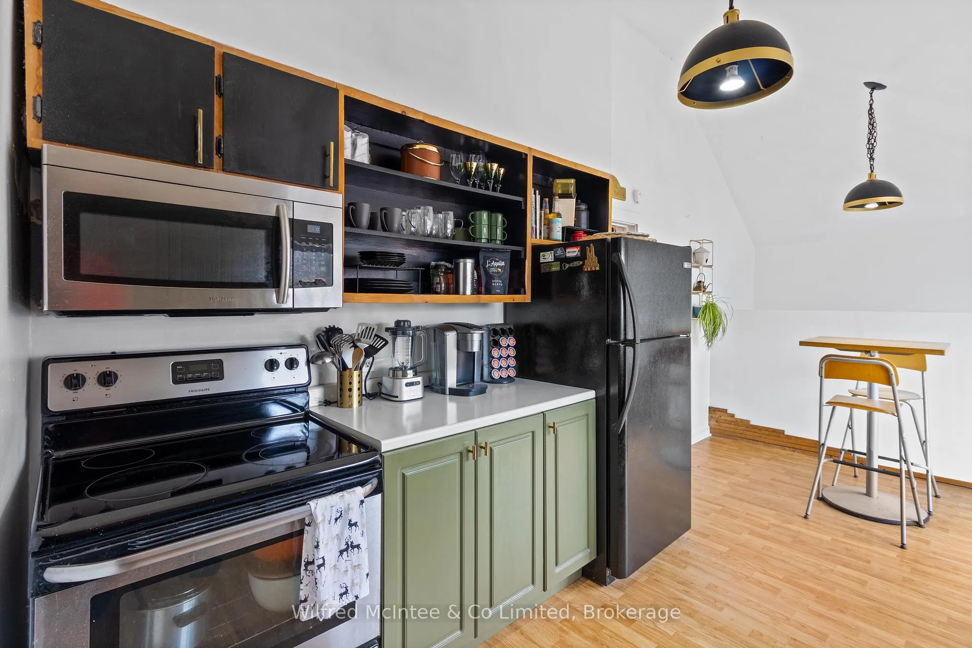 Photo 15 of 452 Queen Street, Kincardine — HOMEH