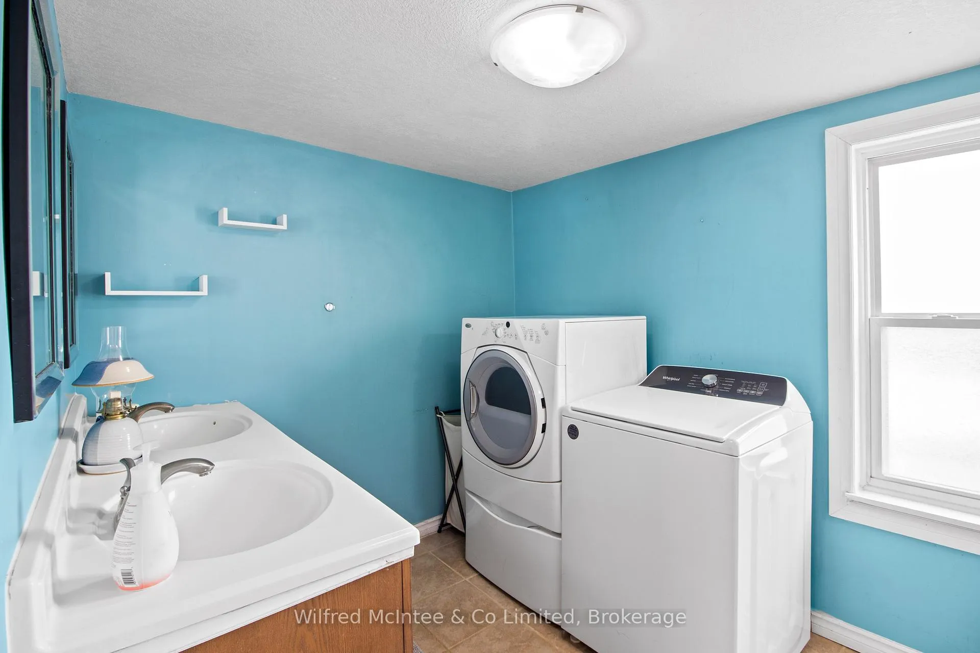 Photo 21 of 452 Queen Street, Kincardine — HOMEH