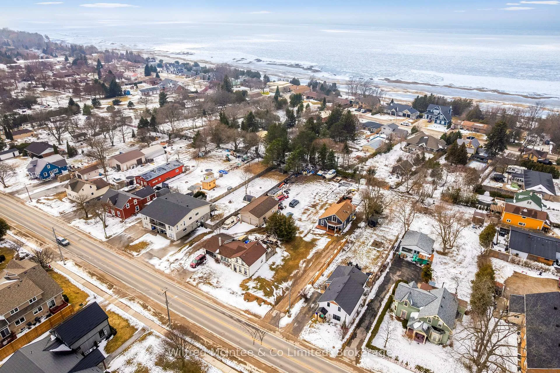 Photo 49 of 452 Queen Street, Kincardine — HOMEH