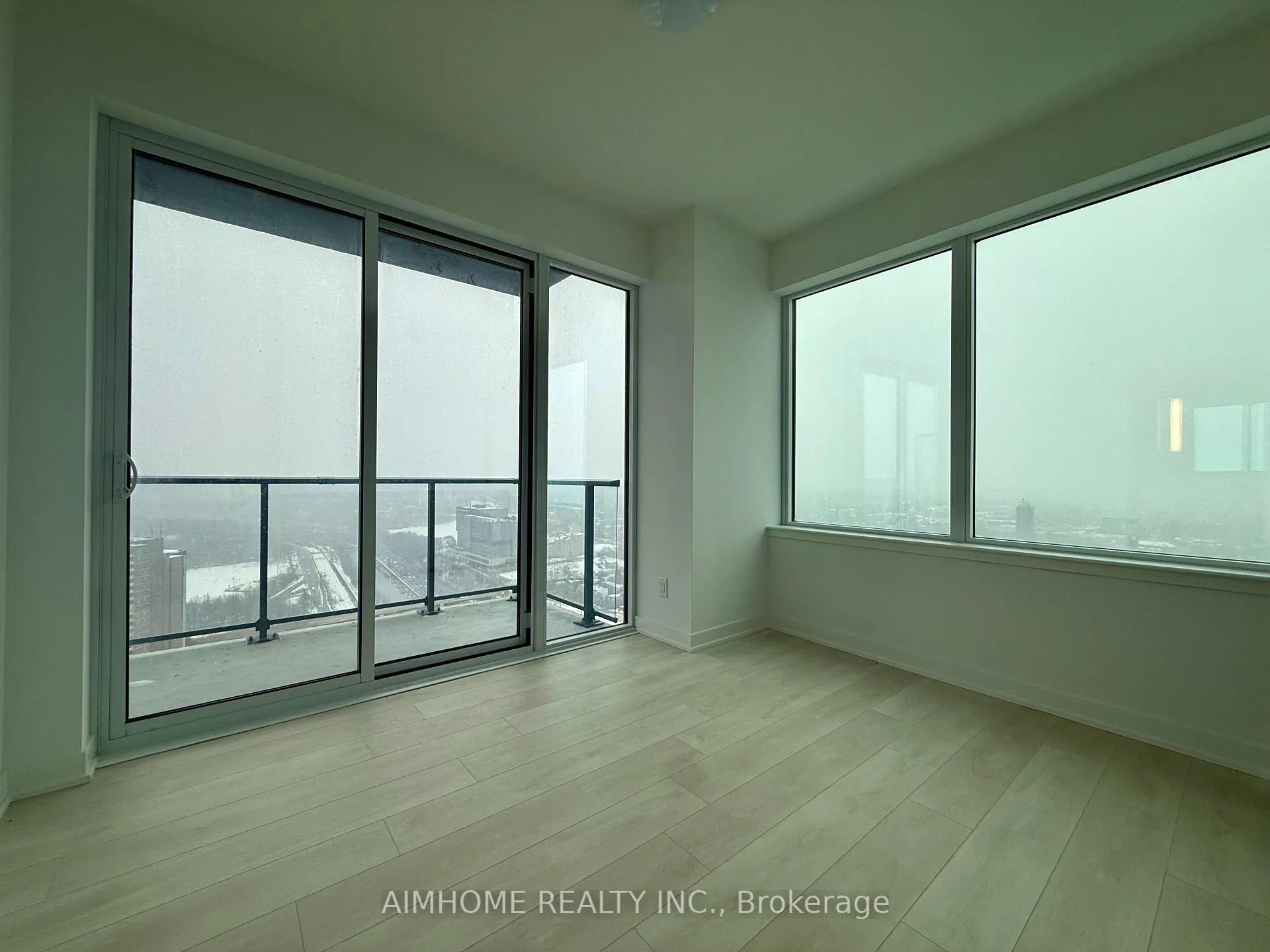 Photo 2 of Unit 3412, 5 Defries Street, Toronto, Regent Park — HOMEH