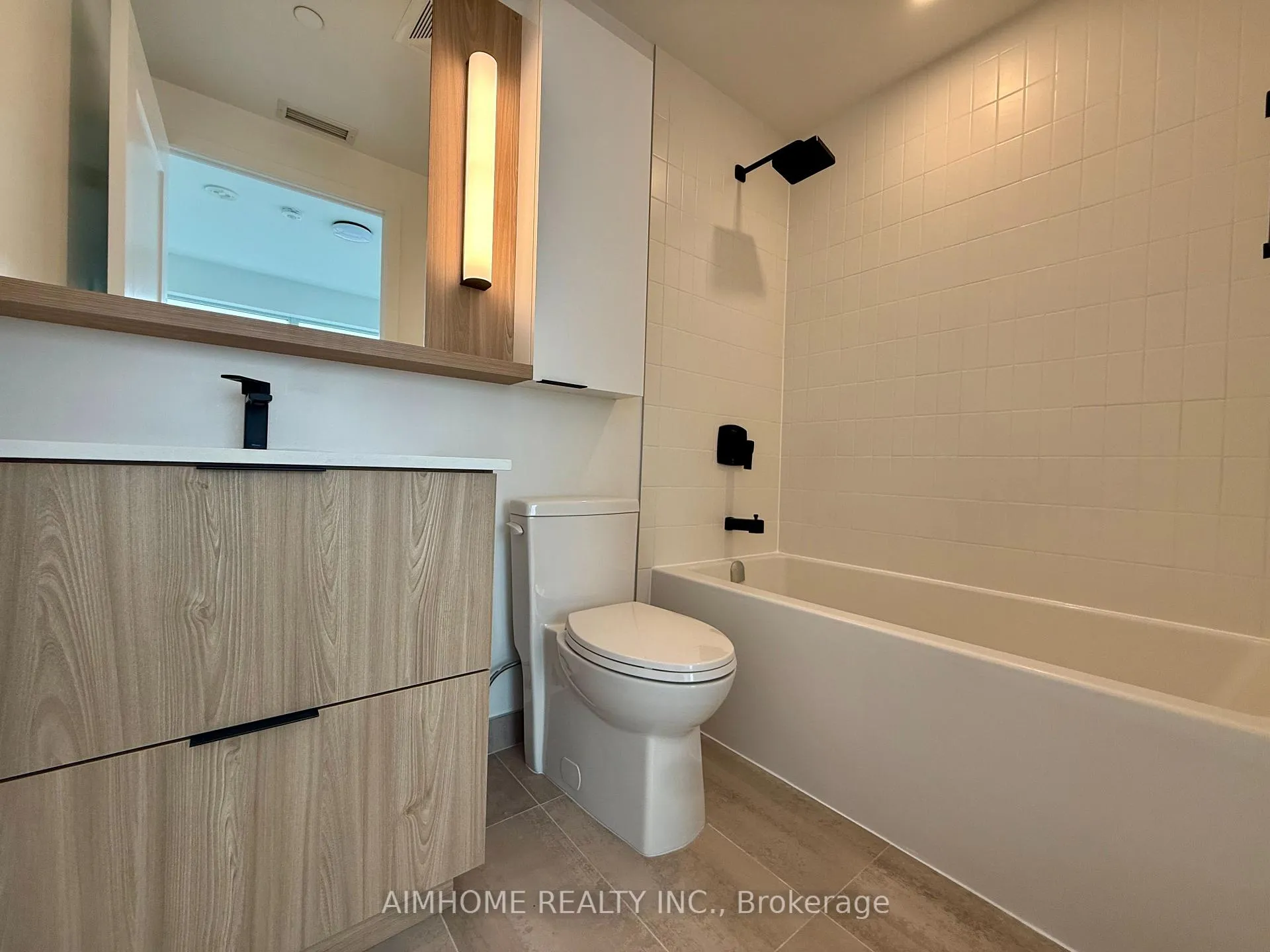 Photo 3 of Unit 3412, 5 Defries Street, Toronto, Regent Park — HOMEH