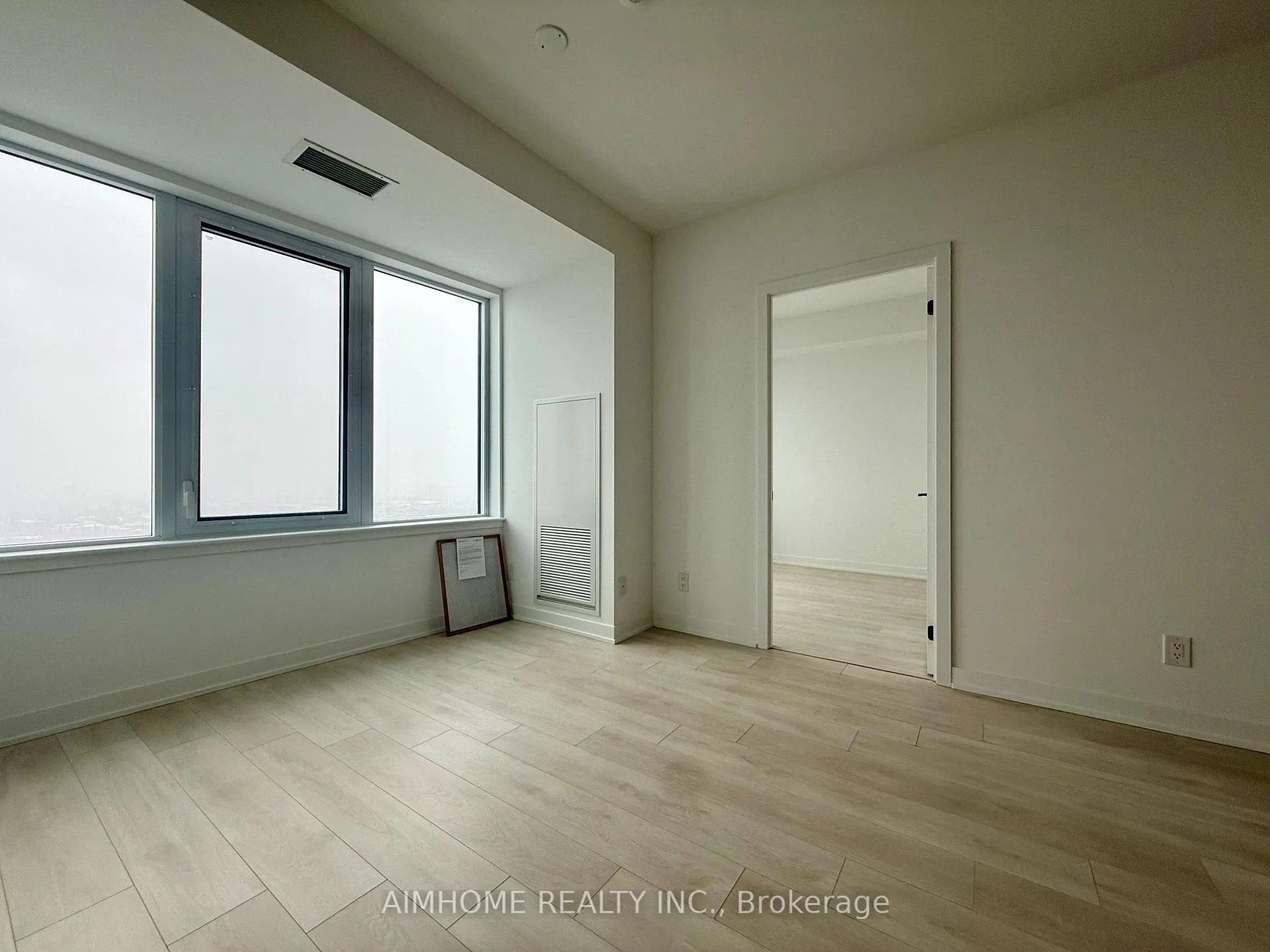 Photo 5 of Unit 3412, 5 Defries Street, Toronto, Regent Park — HOMEH