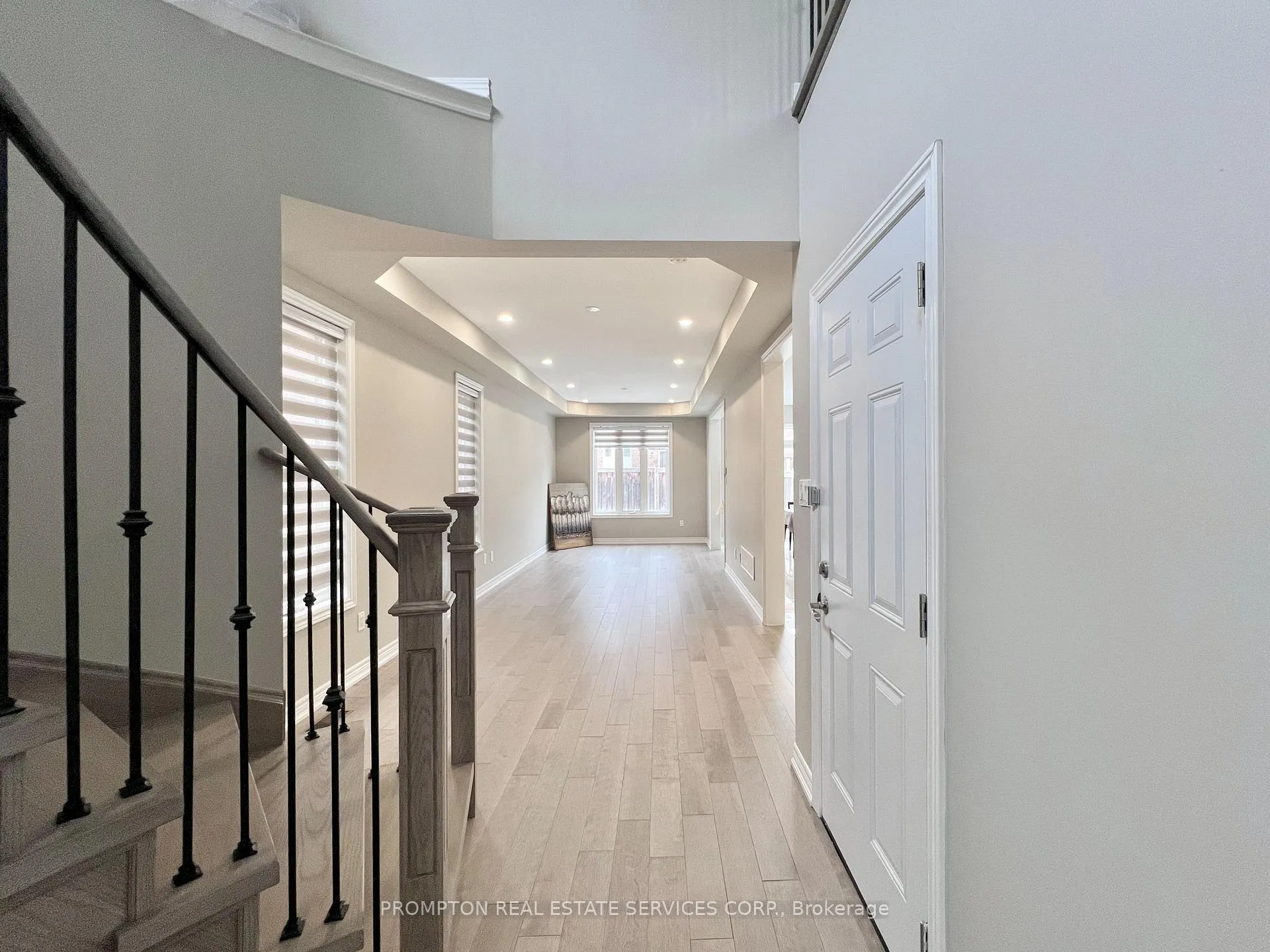 Photo 4 of 40 Staglin Court, Markham, Cathedraltown — HOMEH