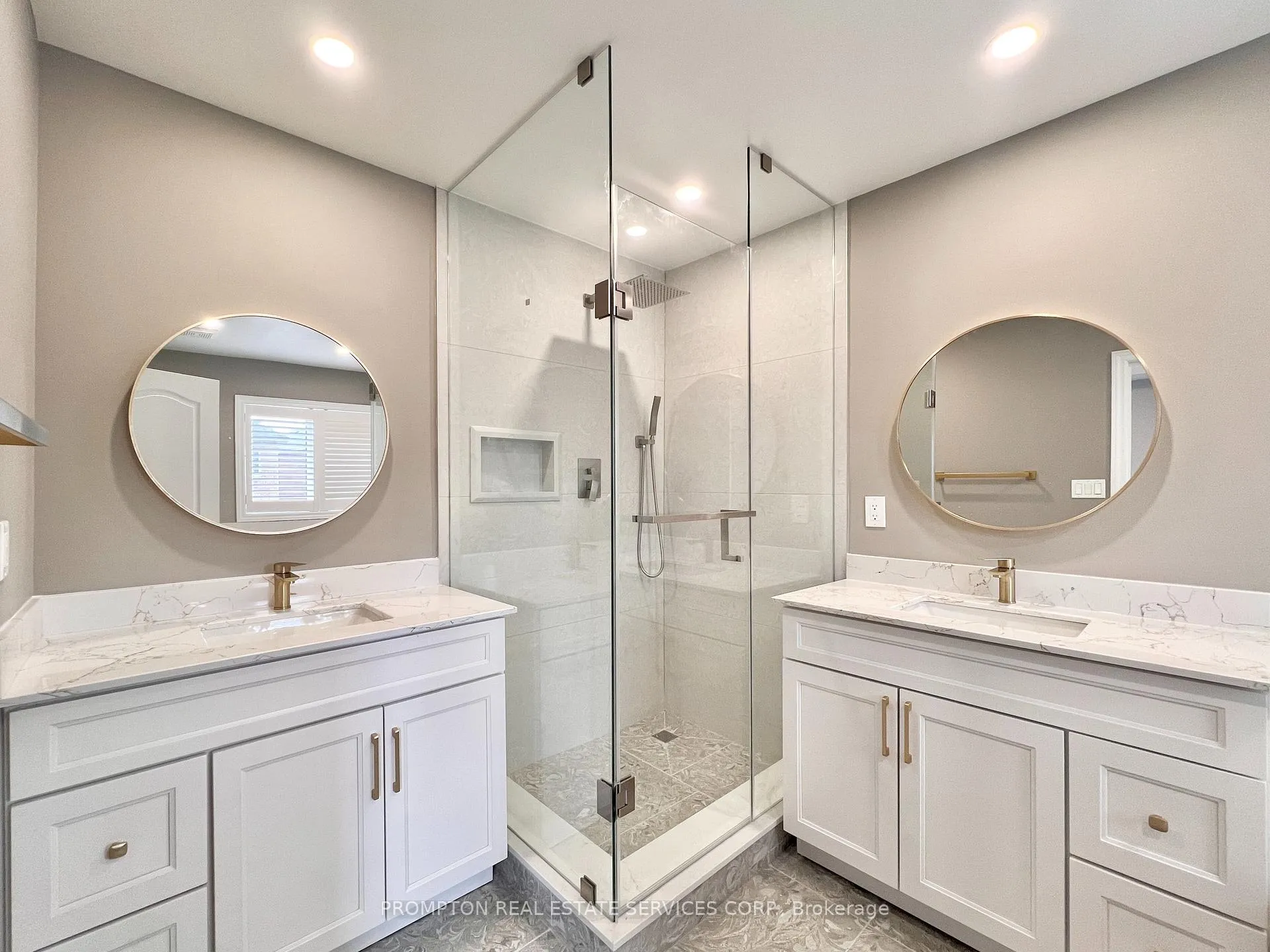 Photo 21 of 40 Staglin Court, Markham, Cathedraltown — HOMEH