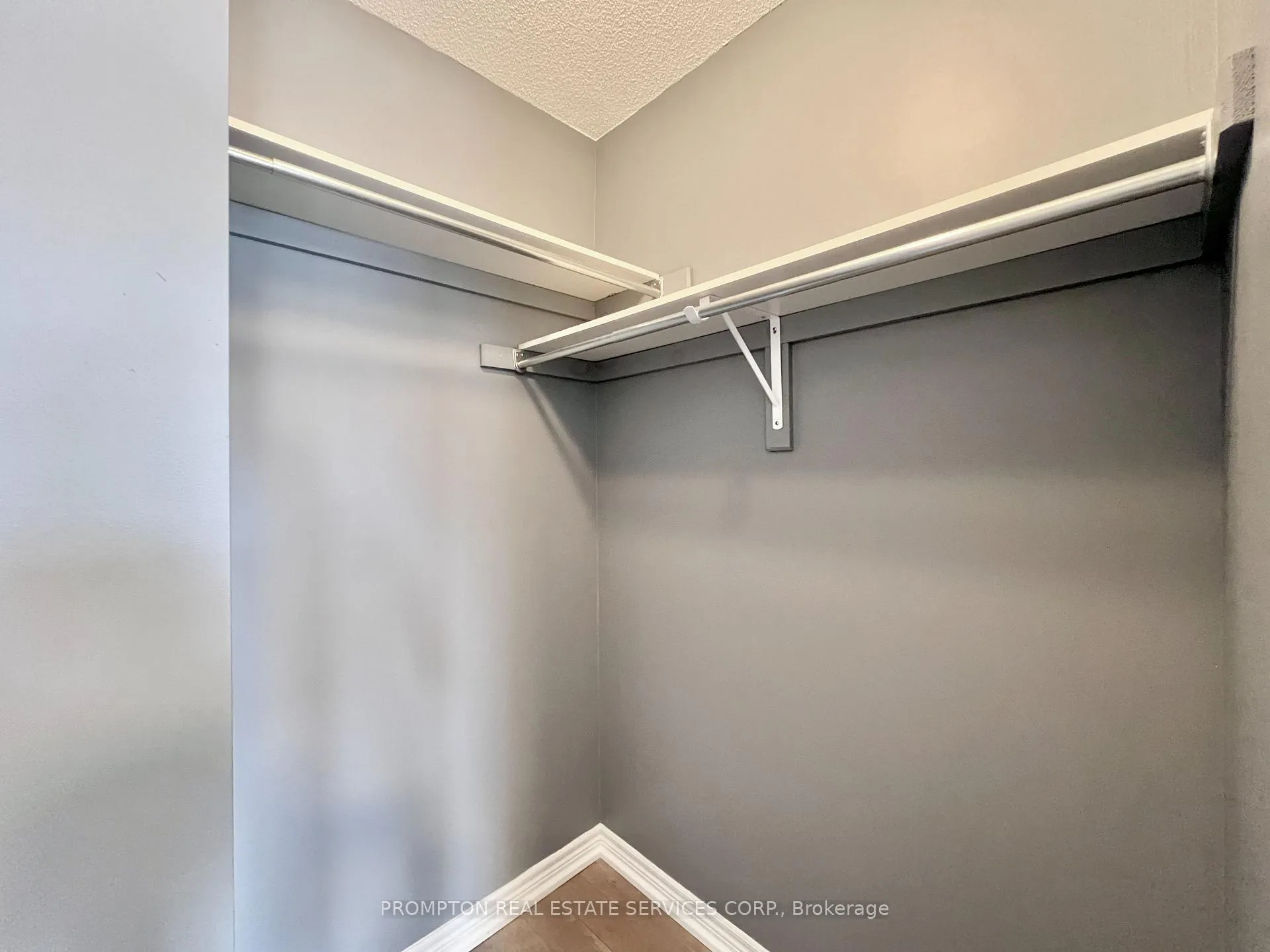 Photo 33 of 40 Staglin Court, Markham, Cathedraltown — HOMEH