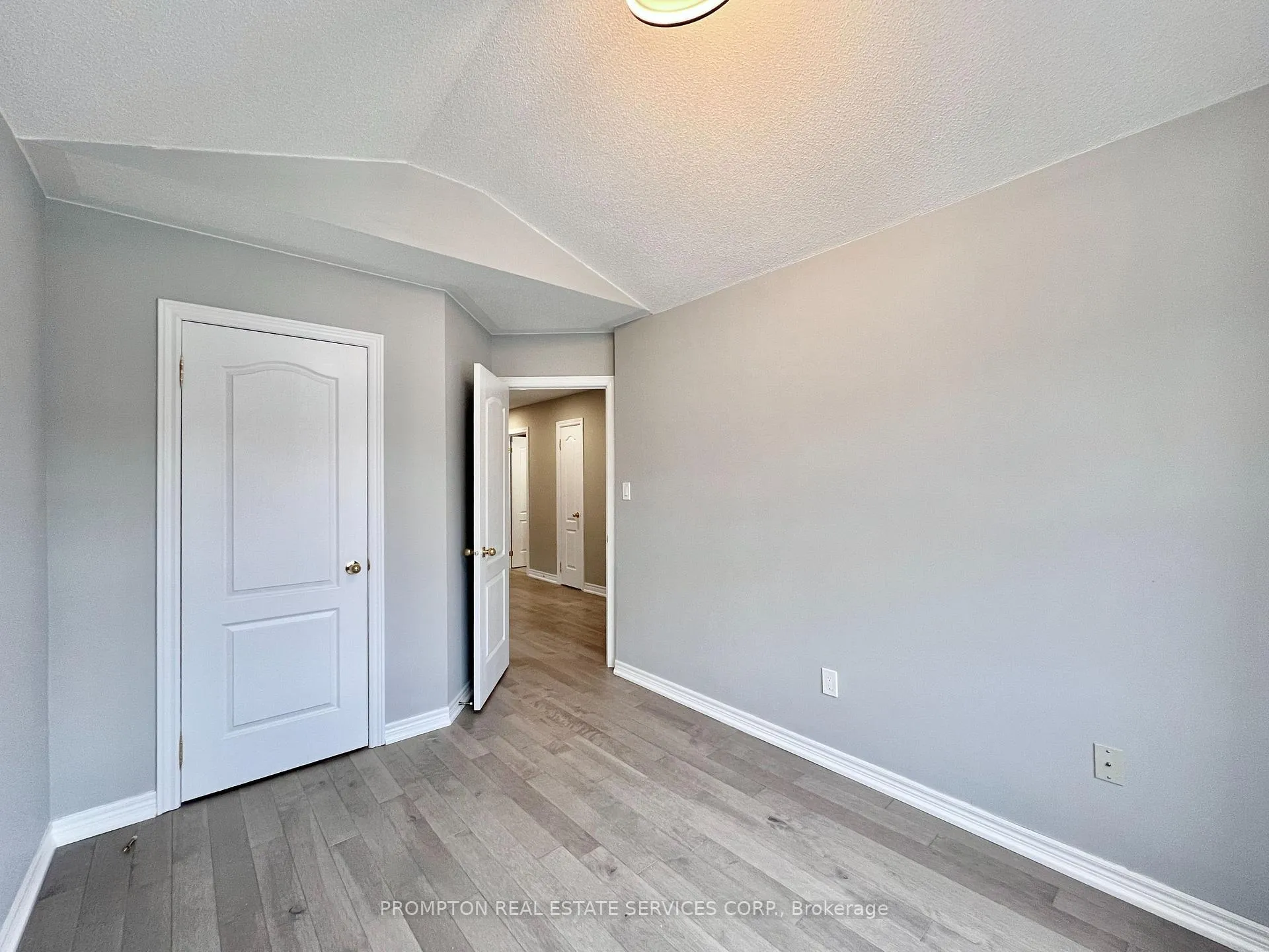 Photo 36 of 40 Staglin Court, Markham, Cathedraltown — HOMEH