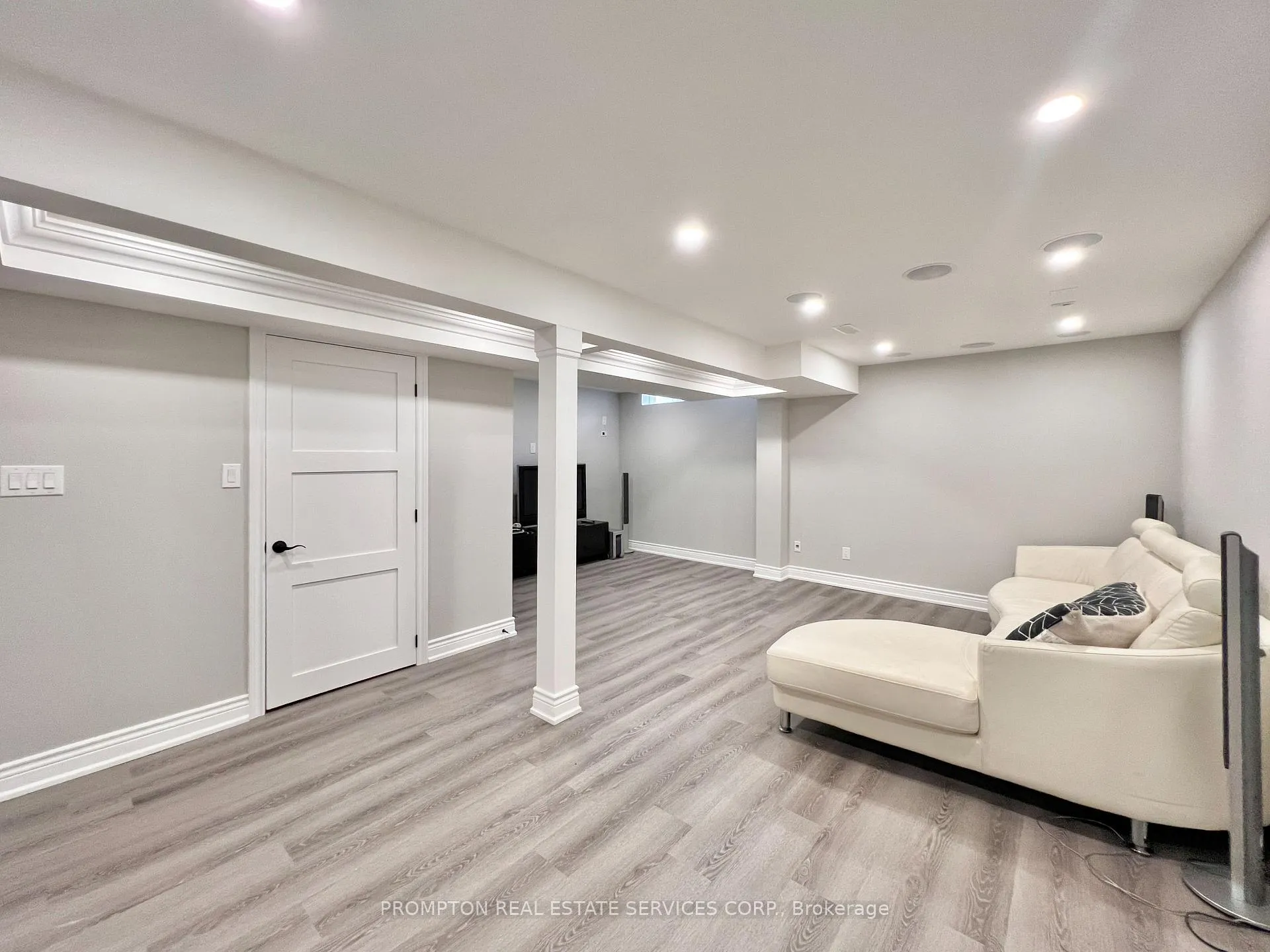 Photo 41 of 40 Staglin Court, Markham, Cathedraltown — HOMEH