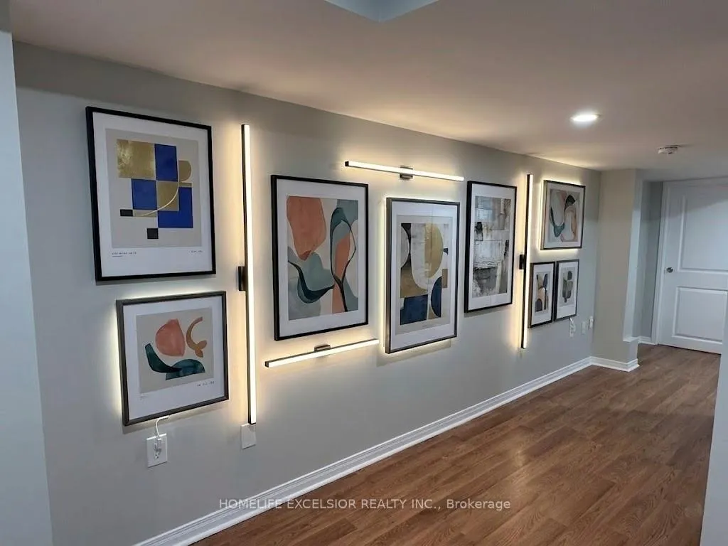 Photo 26 of 101 Prince Charles Way, Markham, Berczy — HOMEH