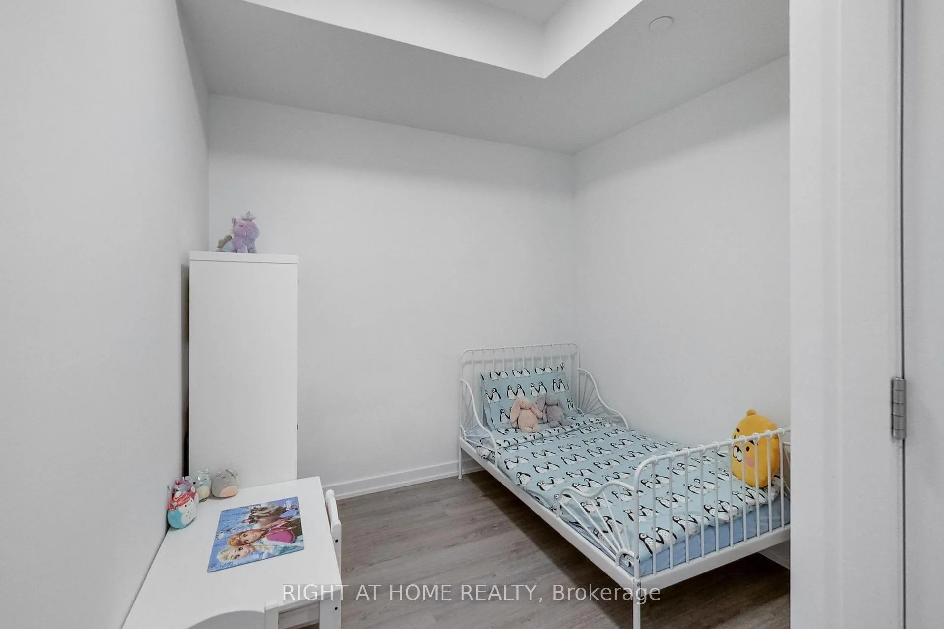 Photo 12 of Unit 921, 50 Power Street, Toronto, Moss Park — HOMEH