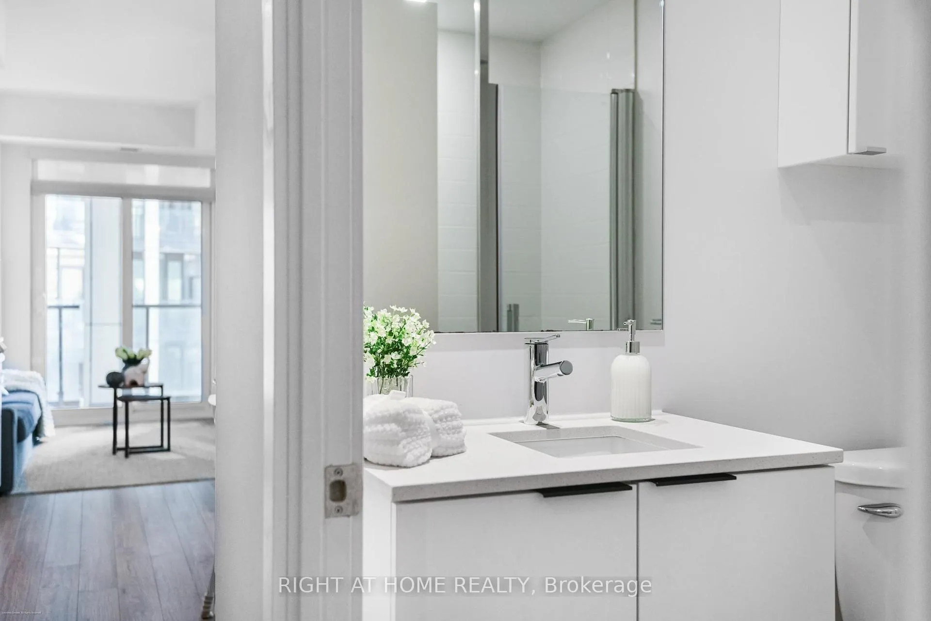 Photo 14 of Unit 921, 50 Power Street, Toronto, Moss Park — HOMEH