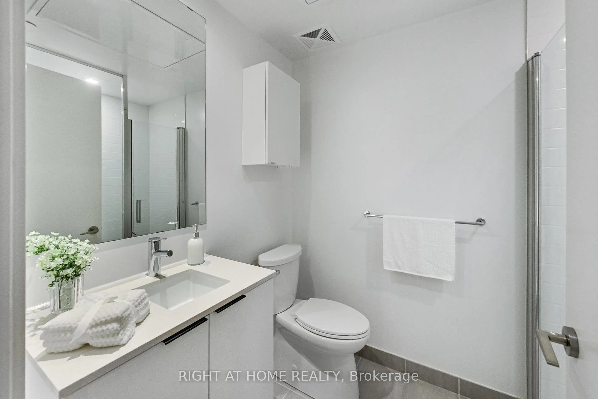 Photo 15 of Unit 921, 50 Power Street, Toronto, Moss Park — HOMEH
