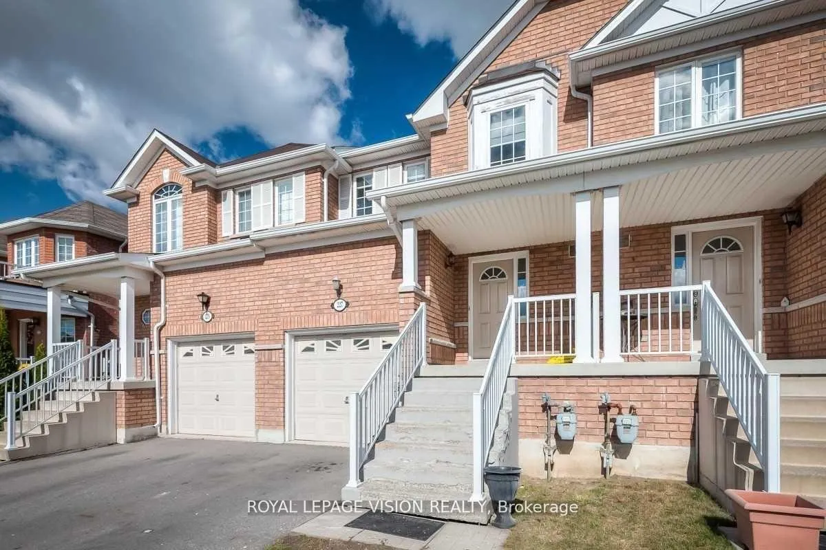 Photo 1 of 227 Stonebriar Drive, Vaughan, Maple — HOMEH