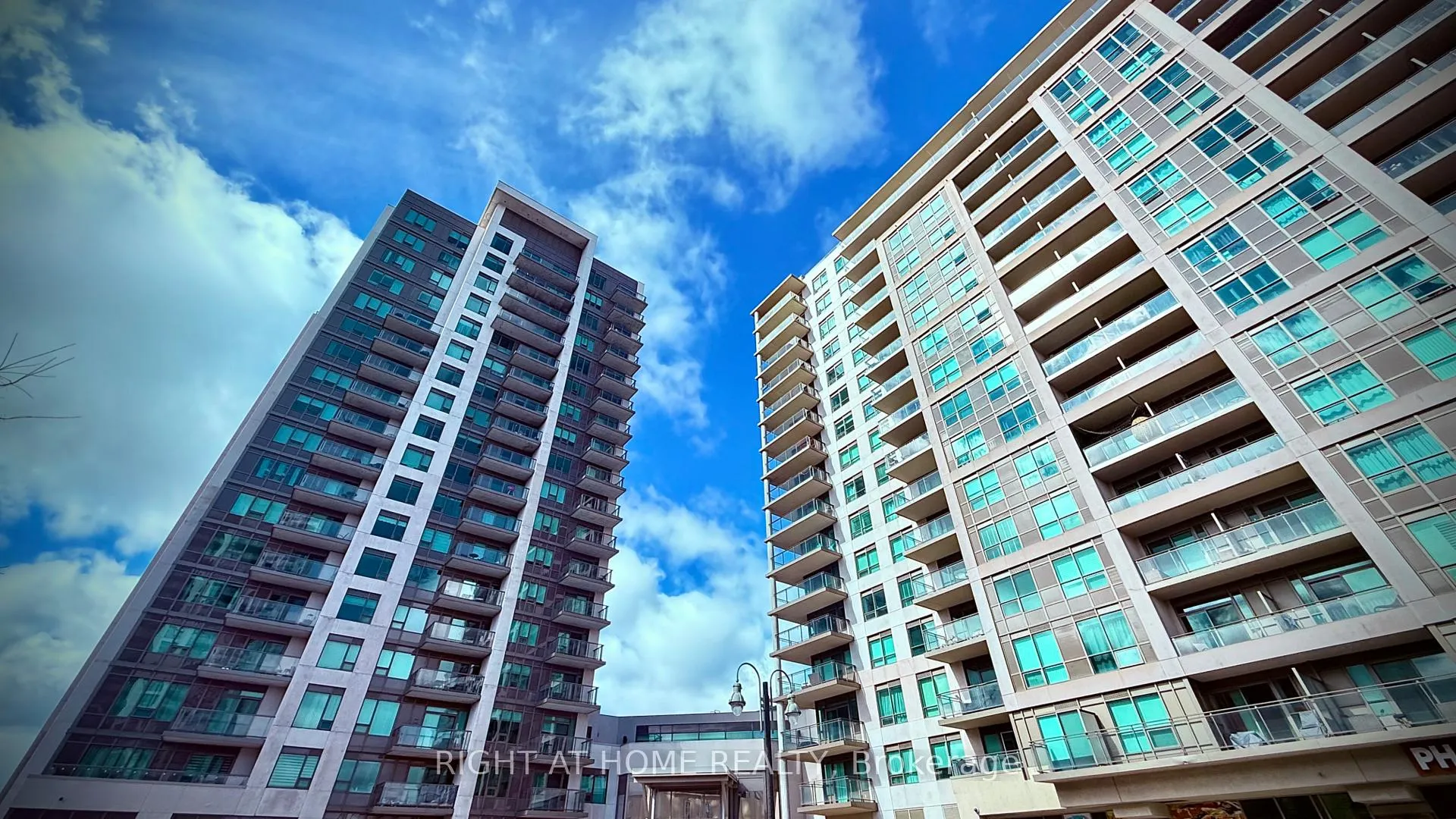 Photo 2 of Unit 603, 1215 Bayly Street, Pickering, Bay Ridges — HOMEH