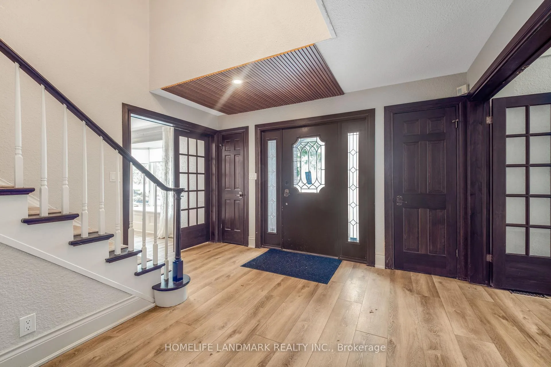 Photo 3 of 10505 Niagara River Parkway, Niagara Falls, Lyons Creek — HOMEH