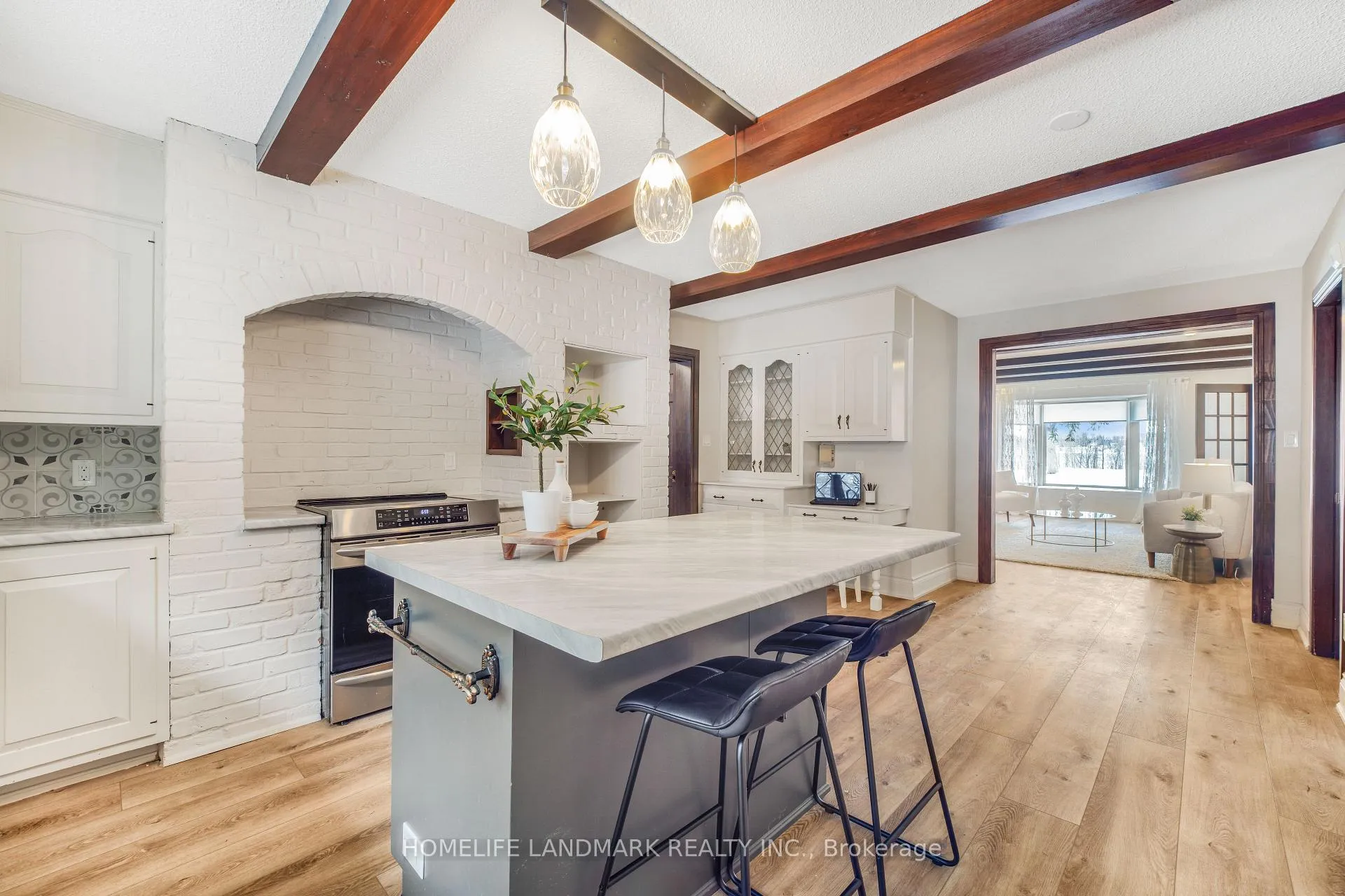 Photo 12 of 10505 Niagara River Parkway, Niagara Falls, Lyons Creek — HOMEH