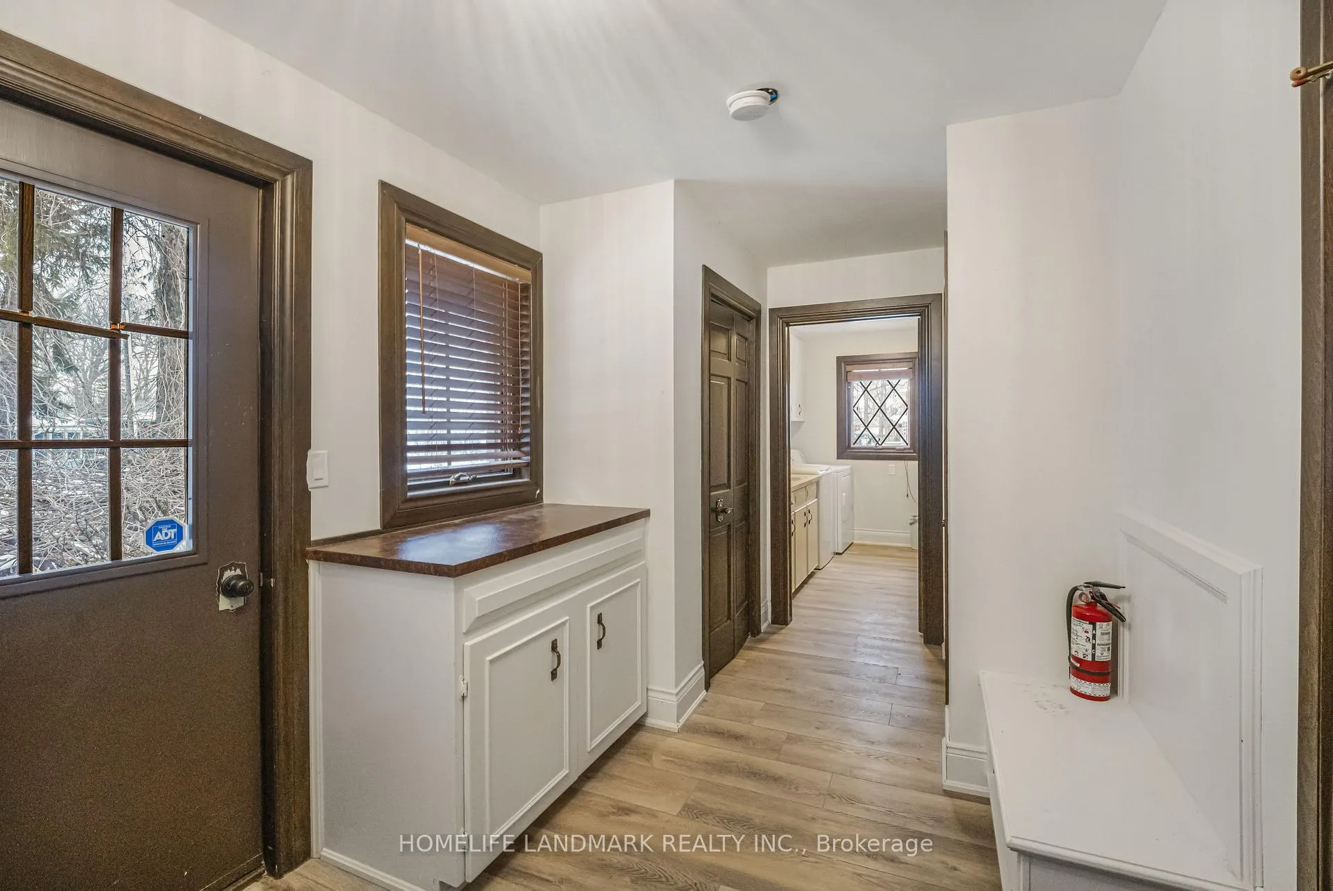 Photo 17 of 10505 Niagara River Parkway, Niagara Falls, Lyons Creek — HOMEH