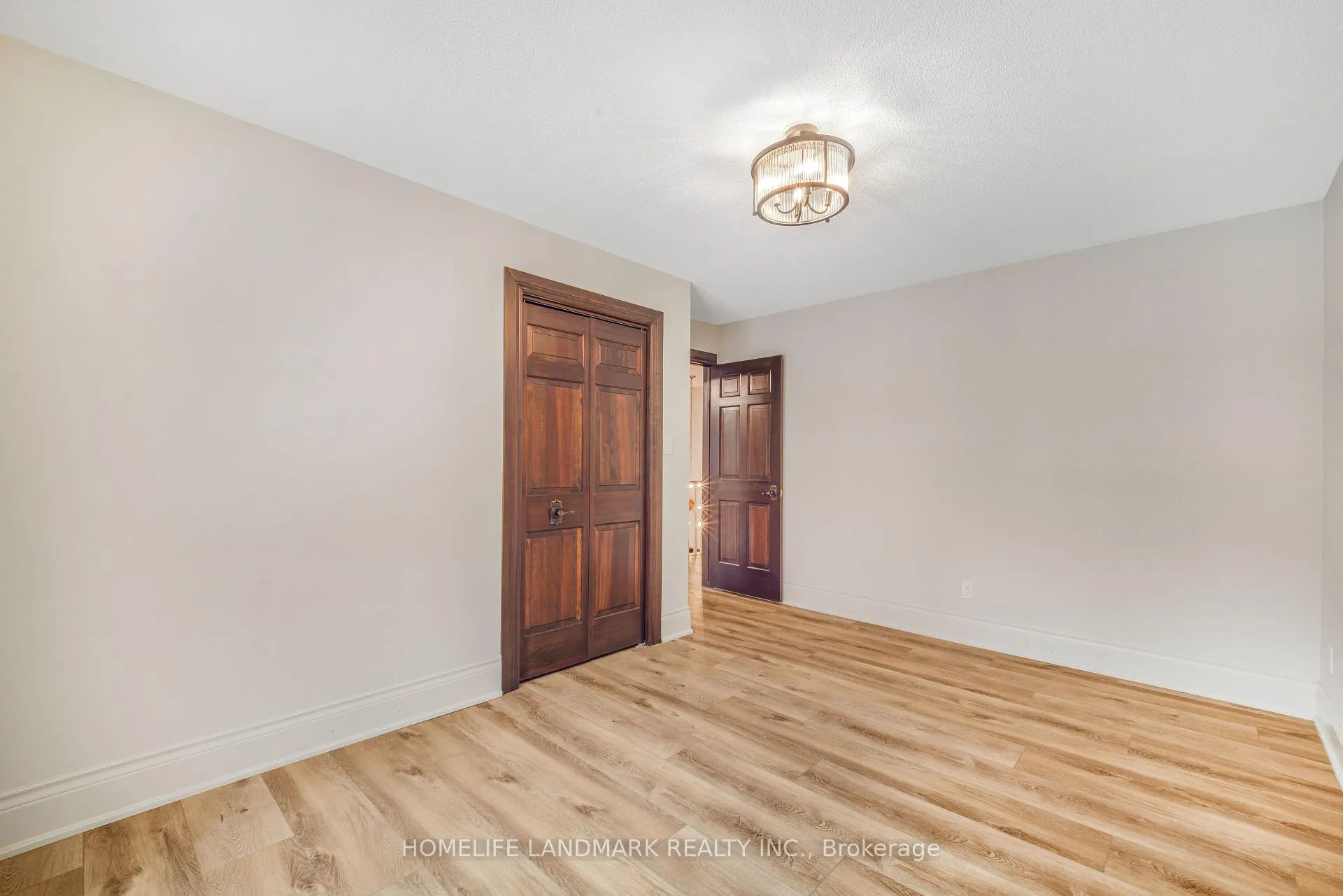 Photo 29 of 10505 Niagara River Parkway, Niagara Falls, Lyons Creek — HOMEH